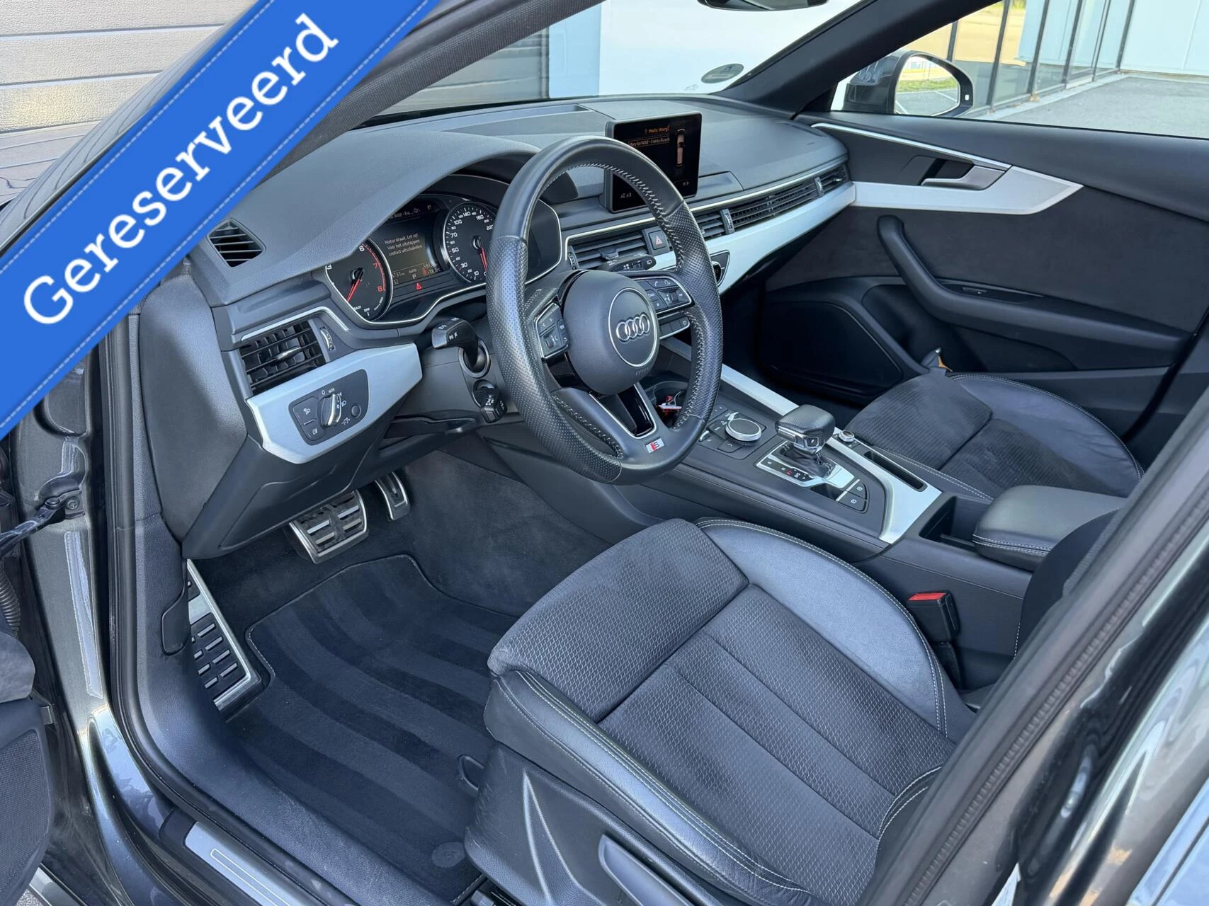 Hoofdafbeelding Audi A4