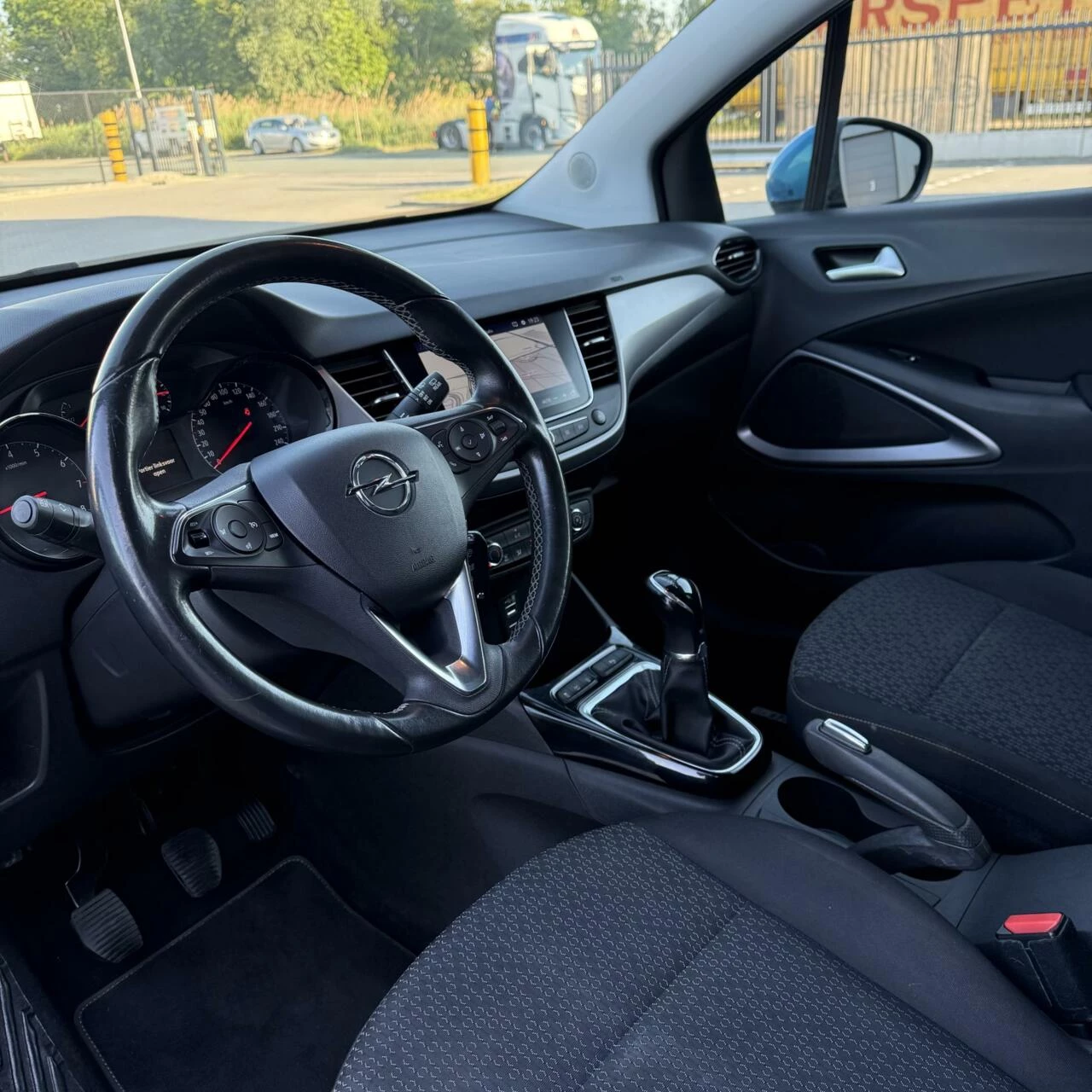 Hoofdafbeelding Opel Crossland X