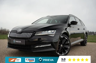 Hoofdafbeelding Škoda Superb Škoda Superb Combi 1.4 TSI Plug-in Hybrid Sportline| Zwart Metallic | Camera | ACC | Trekhaak