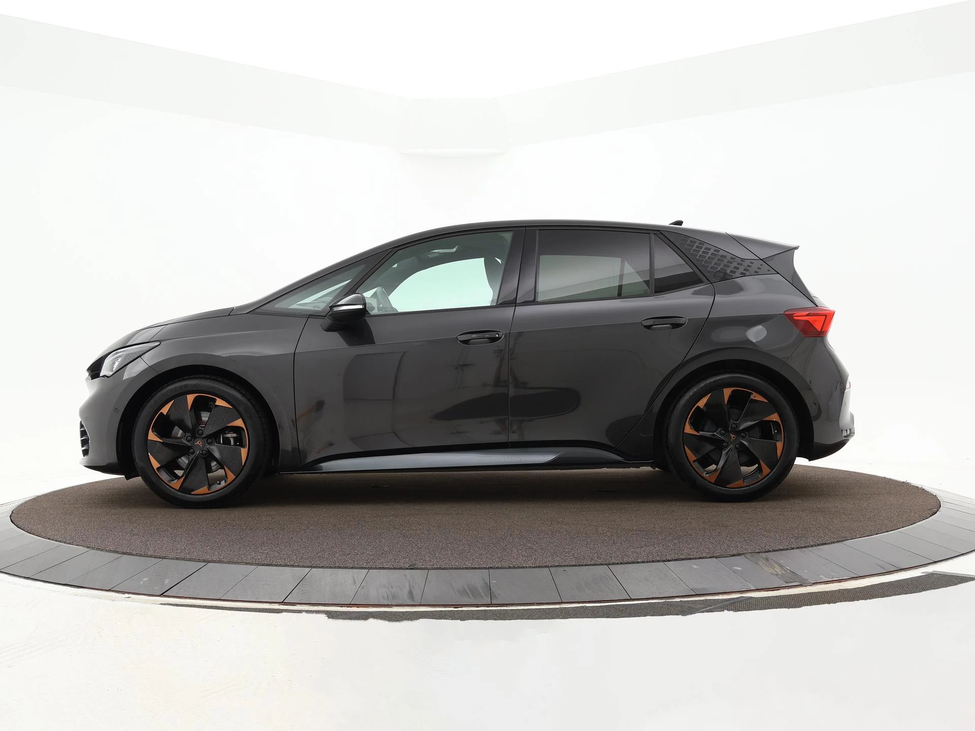Hoofdafbeelding CUPRA Born