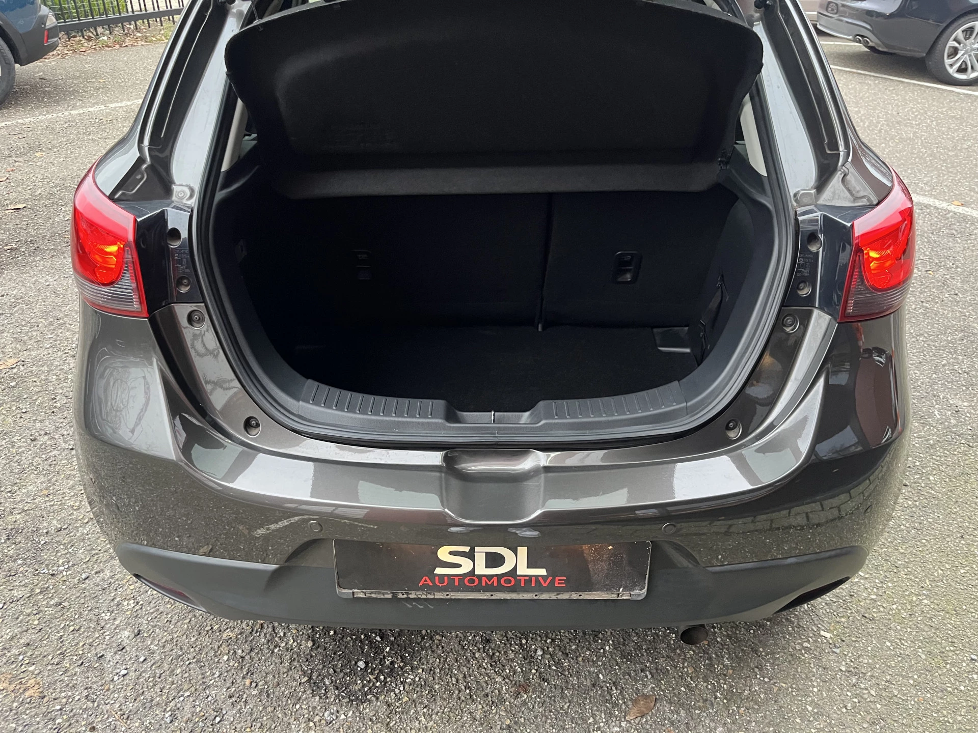 Hoofdafbeelding Mazda 2