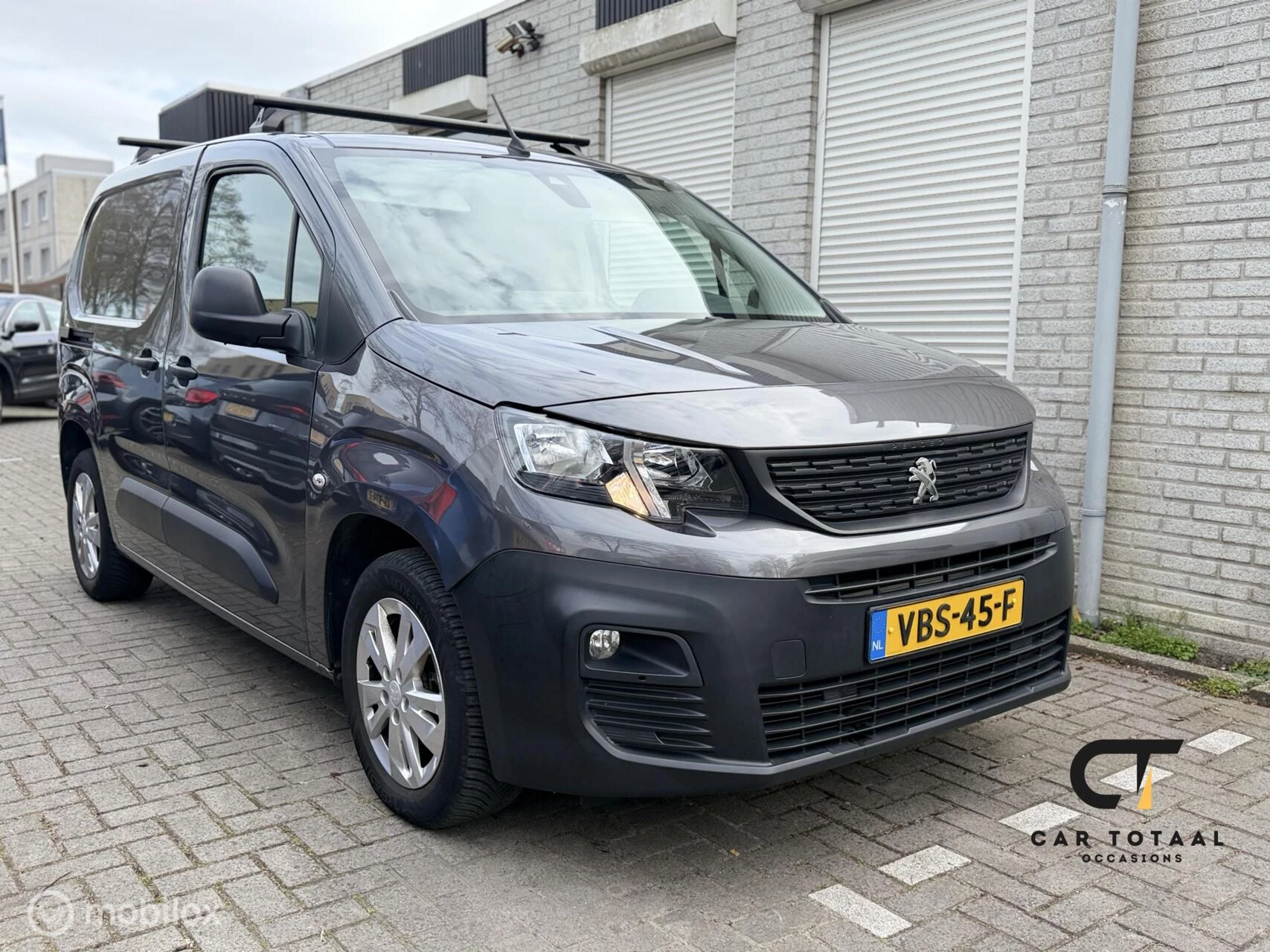 Hoofdafbeelding Peugeot Partner