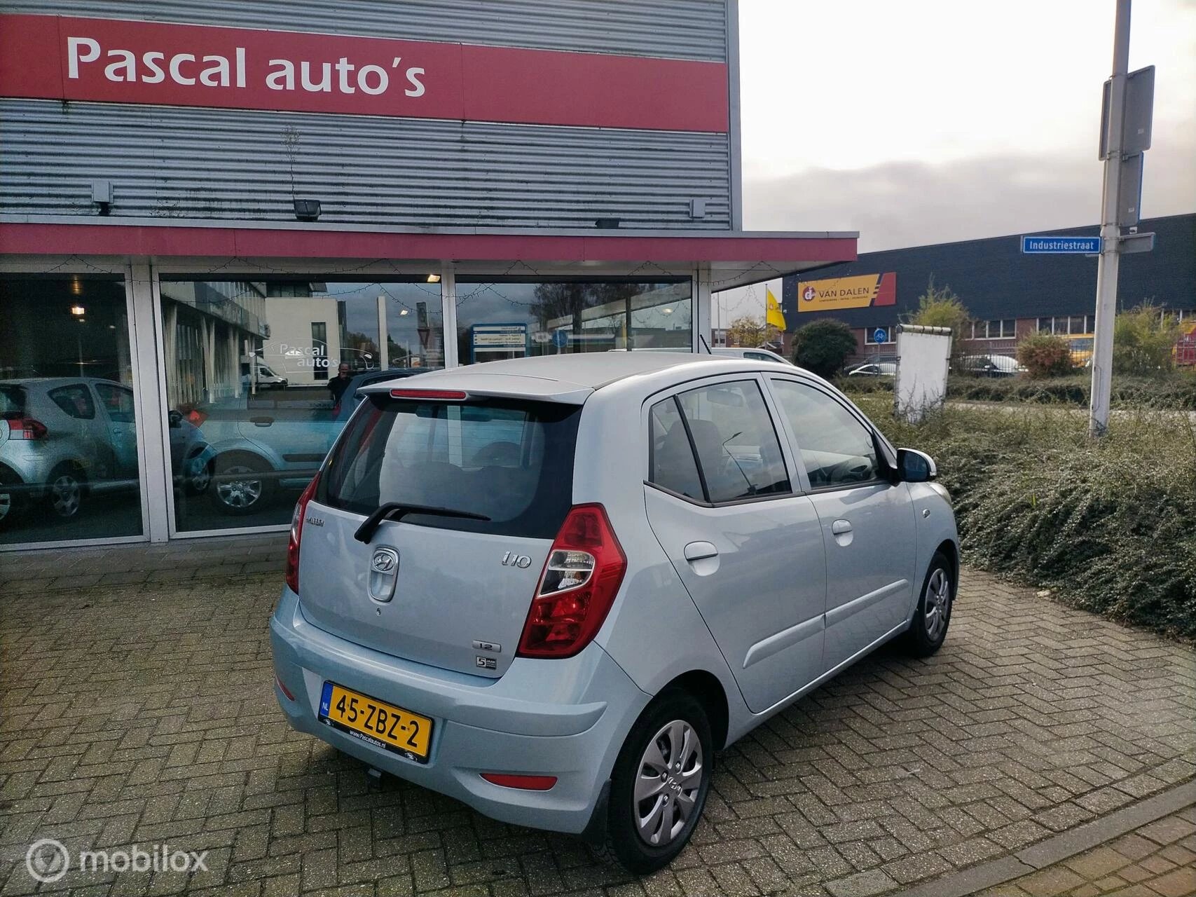 Hoofdafbeelding Hyundai i10