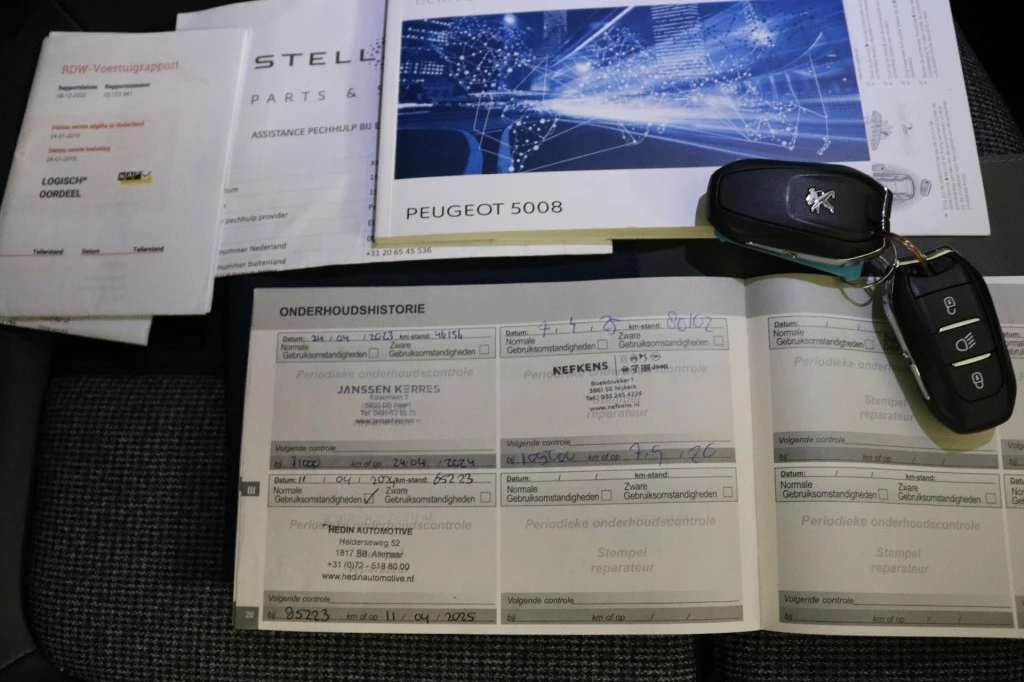 Hoofdafbeelding Peugeot 5008