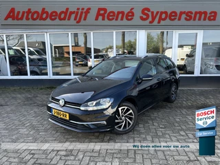 Volkswagen Golf Variant 1.0 TSI Highline | Voorstoelen Verwarmd | Navigatie | Trekhaak |