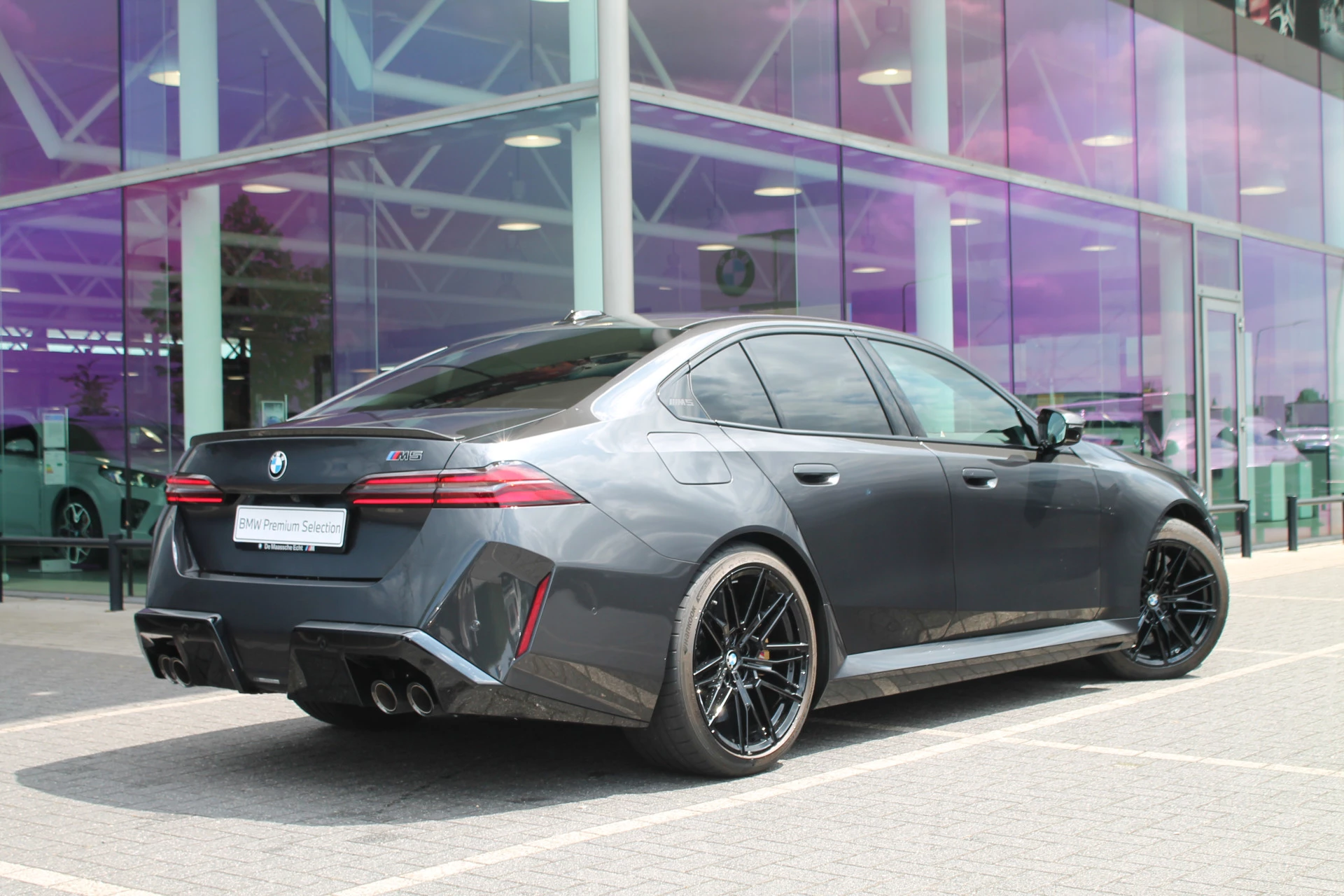 Hoofdafbeelding BMW M5