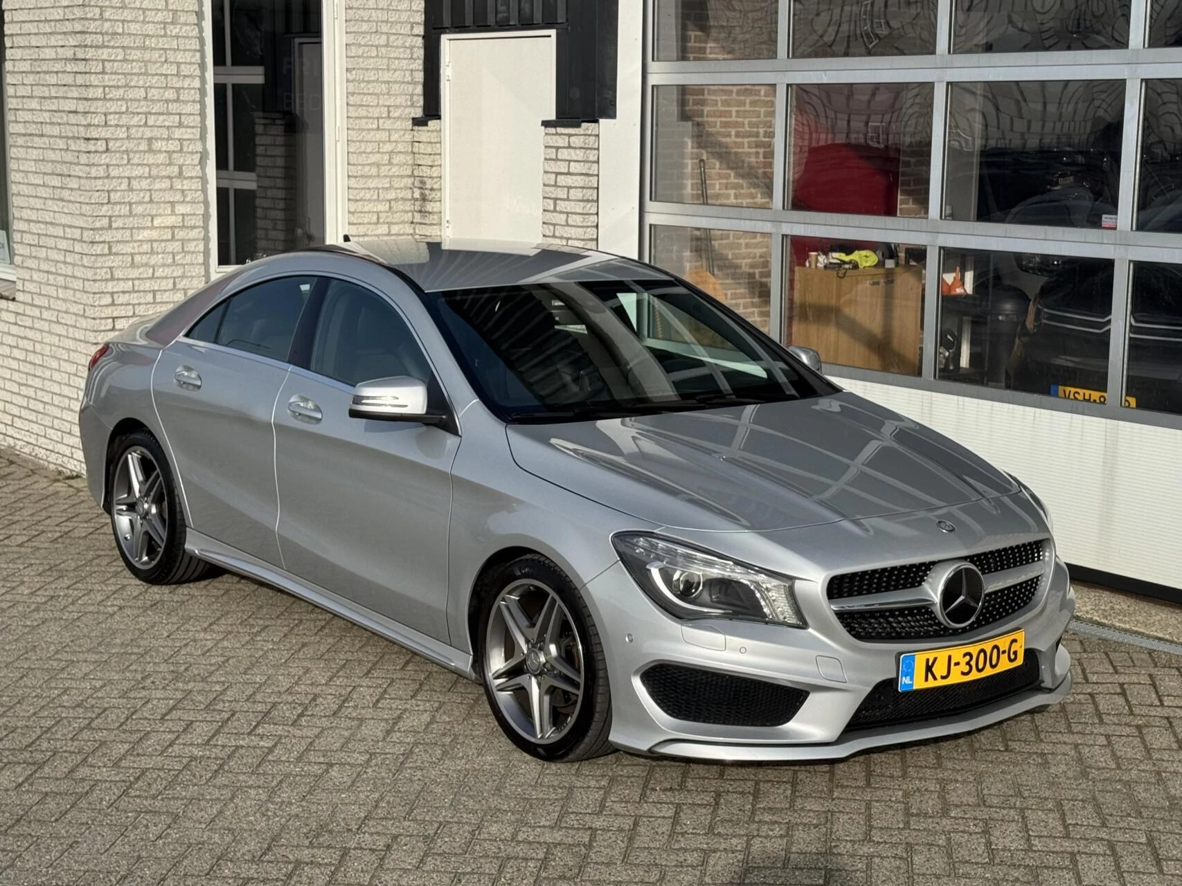 Hoofdafbeelding Mercedes-Benz CLA