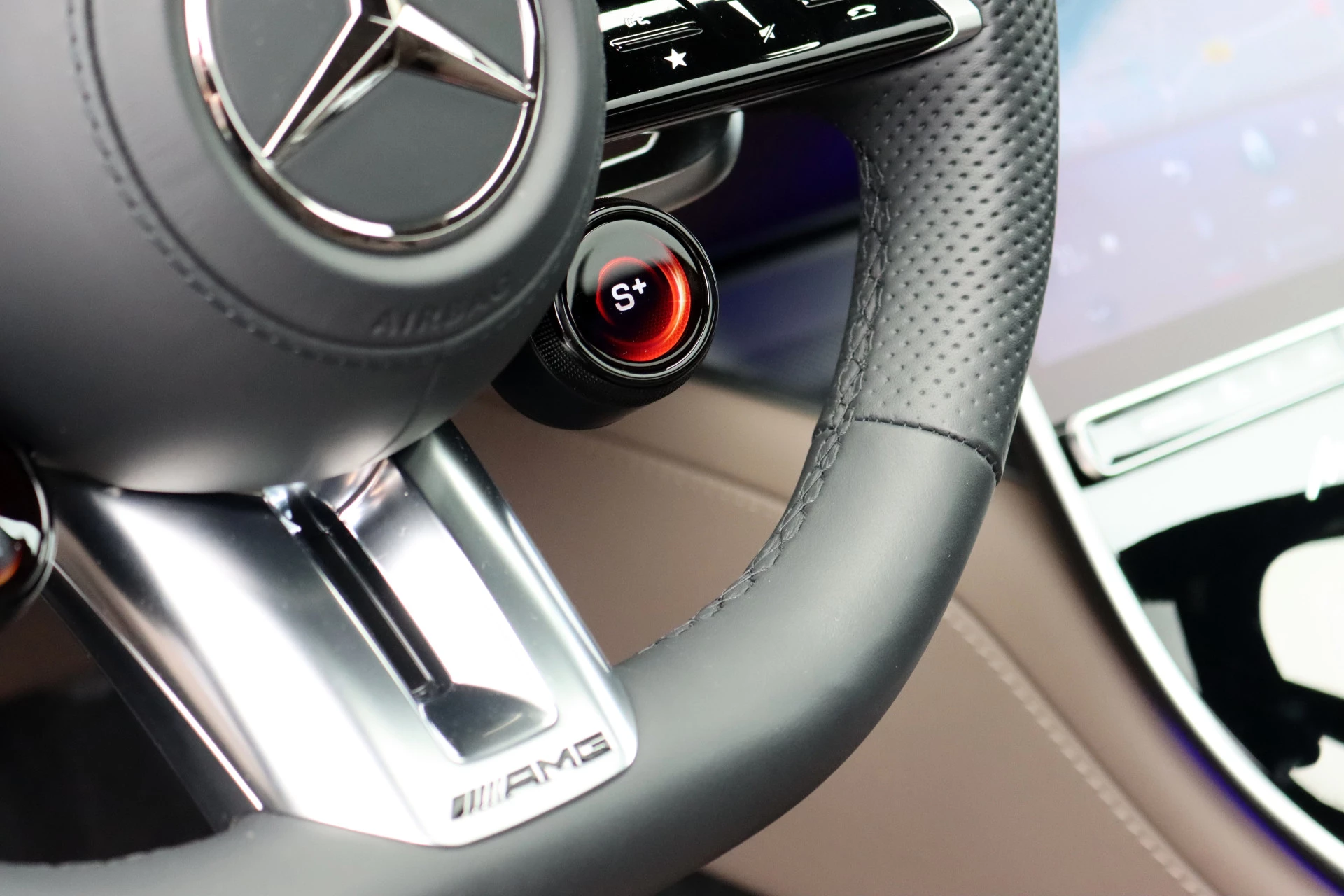Hoofdafbeelding Mercedes-Benz S-Klasse