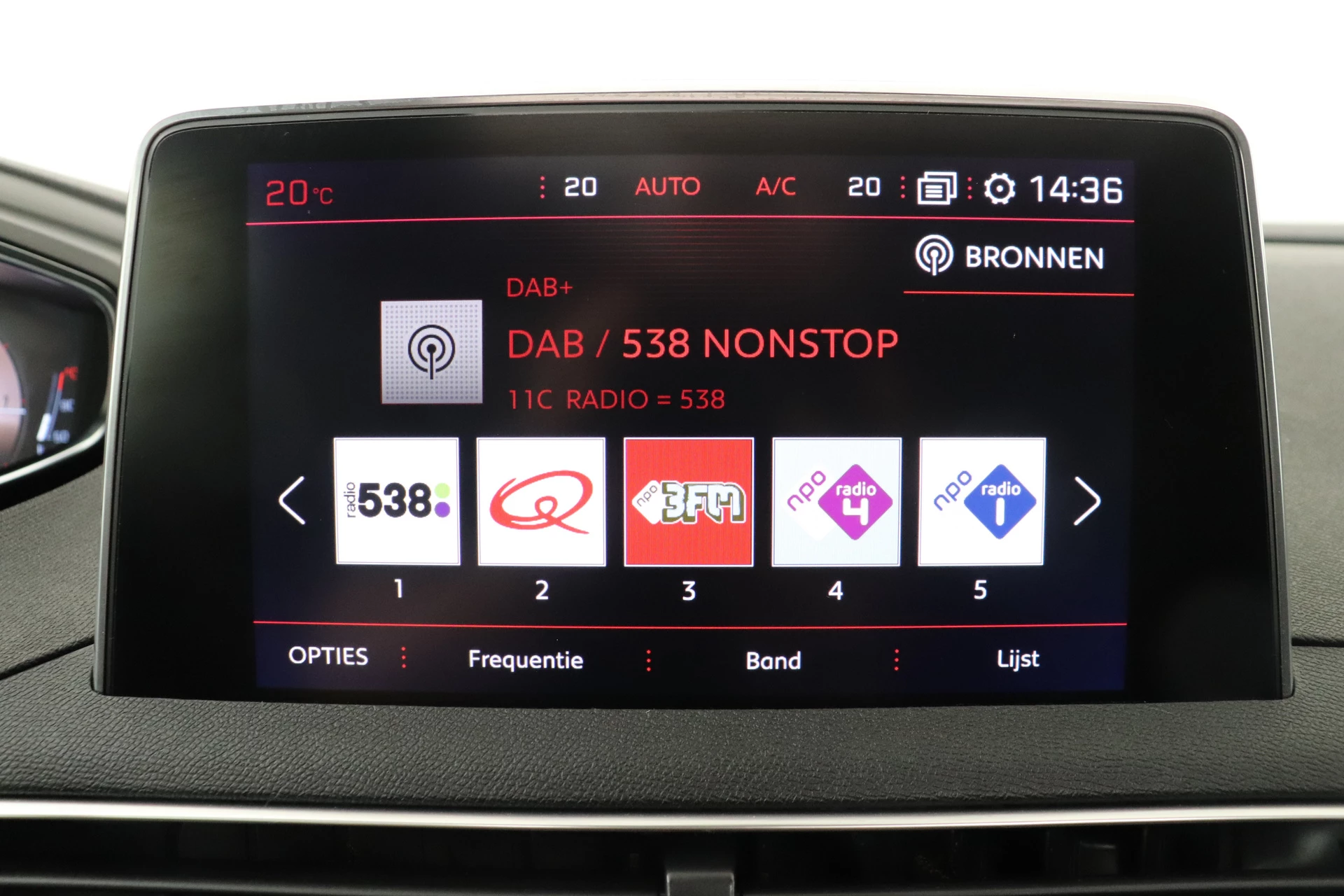 Hoofdafbeelding Peugeot 5008