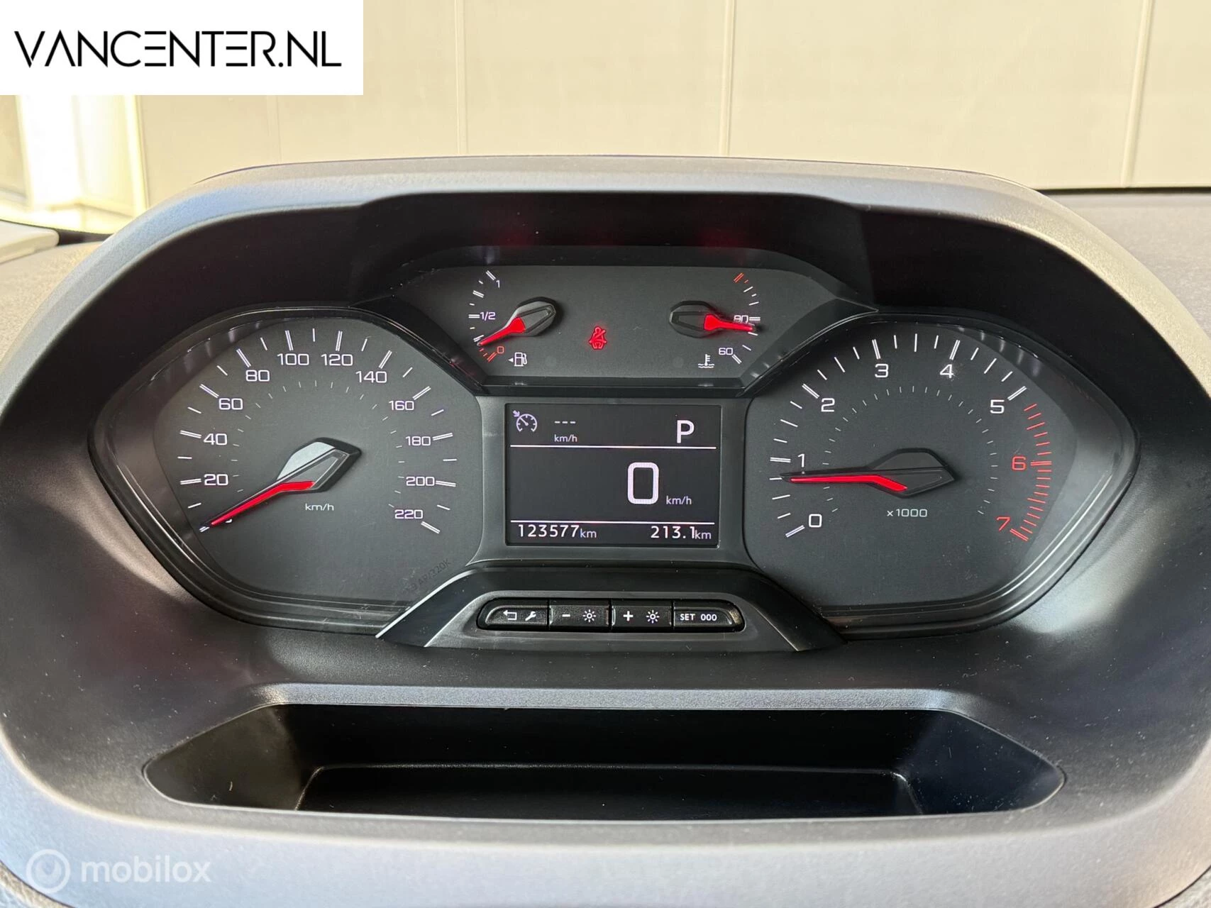 Hoofdafbeelding Peugeot Partner