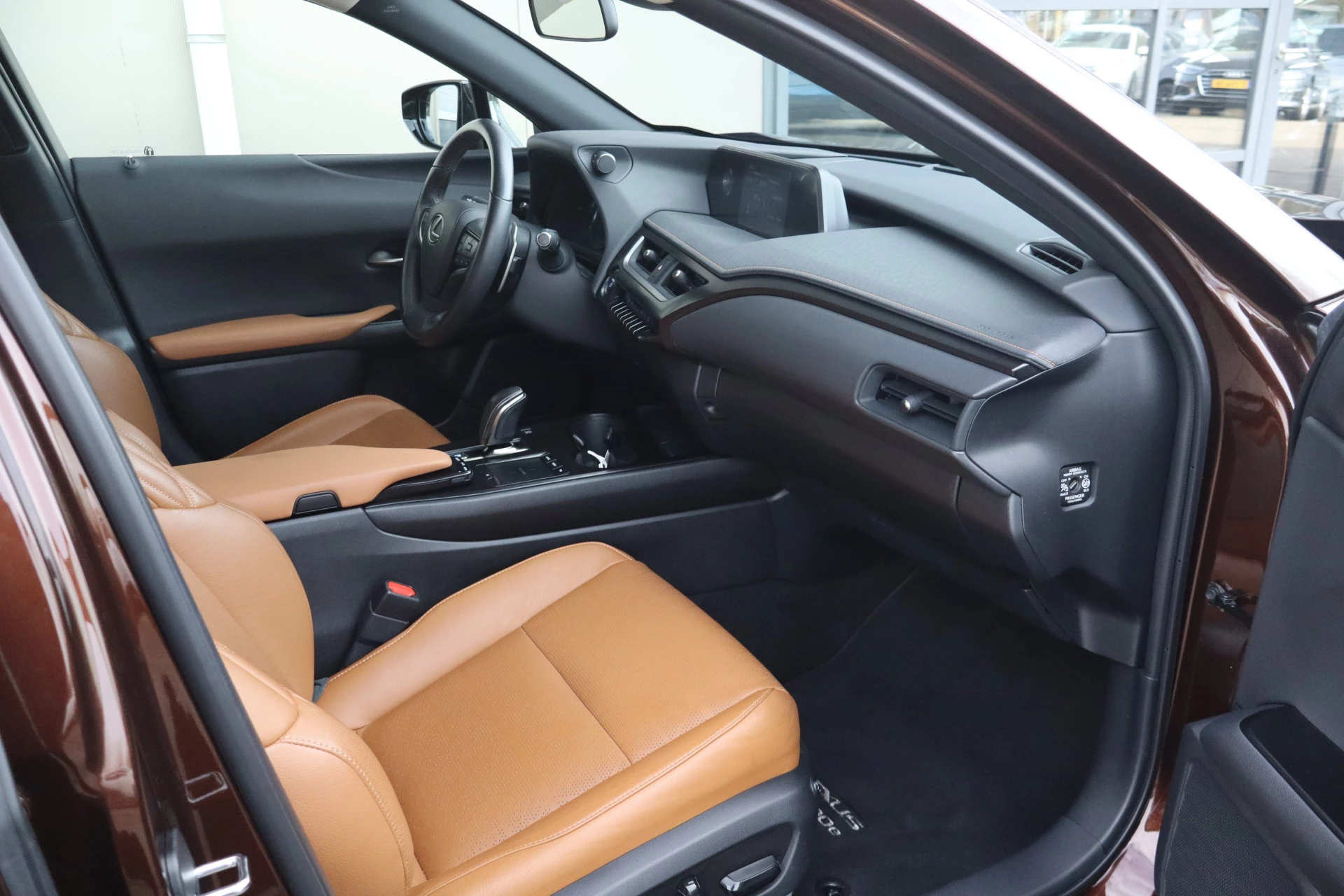 Hoofdafbeelding Lexus UX