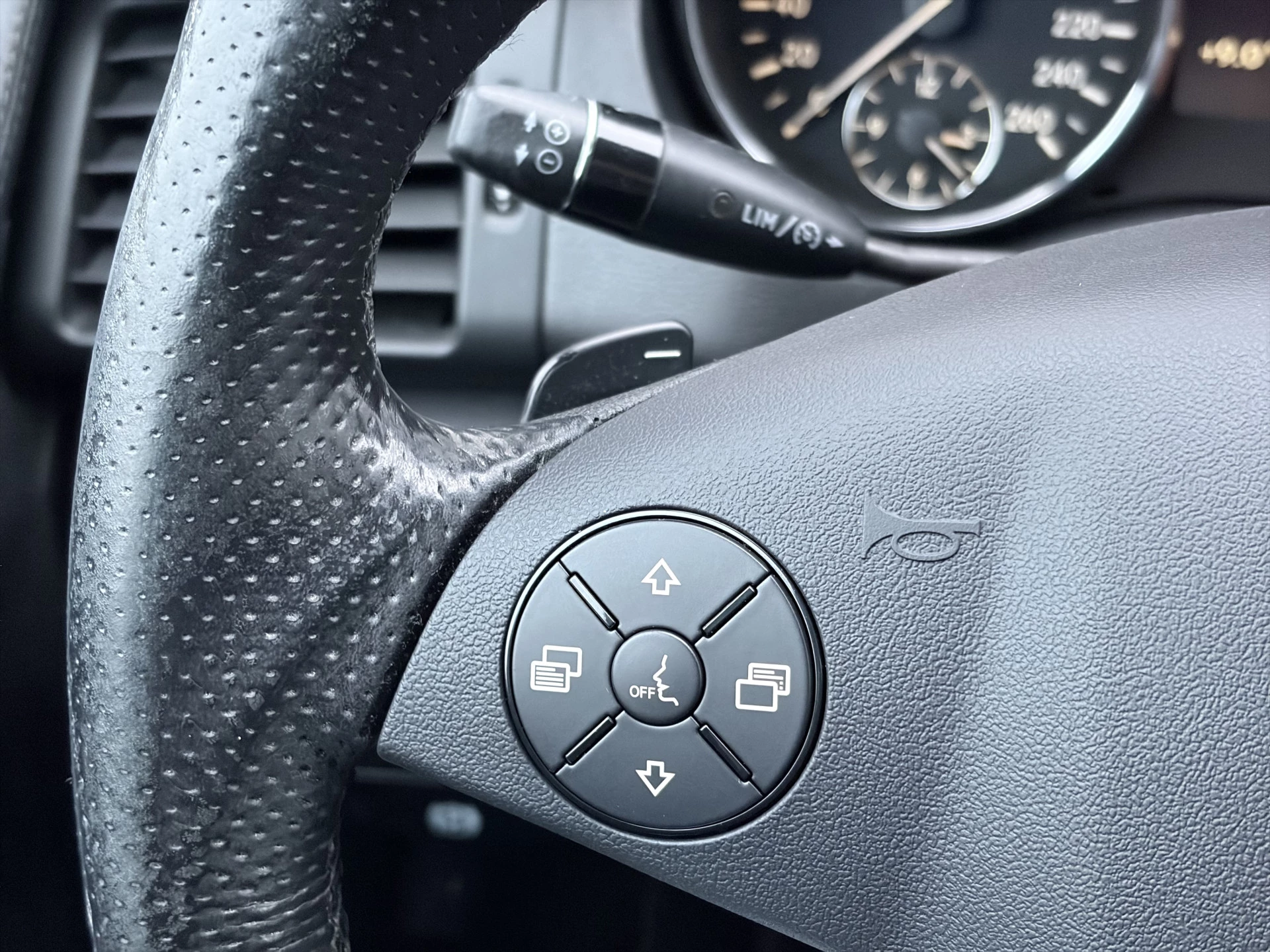 Hoofdafbeelding Mercedes-Benz R-Klasse