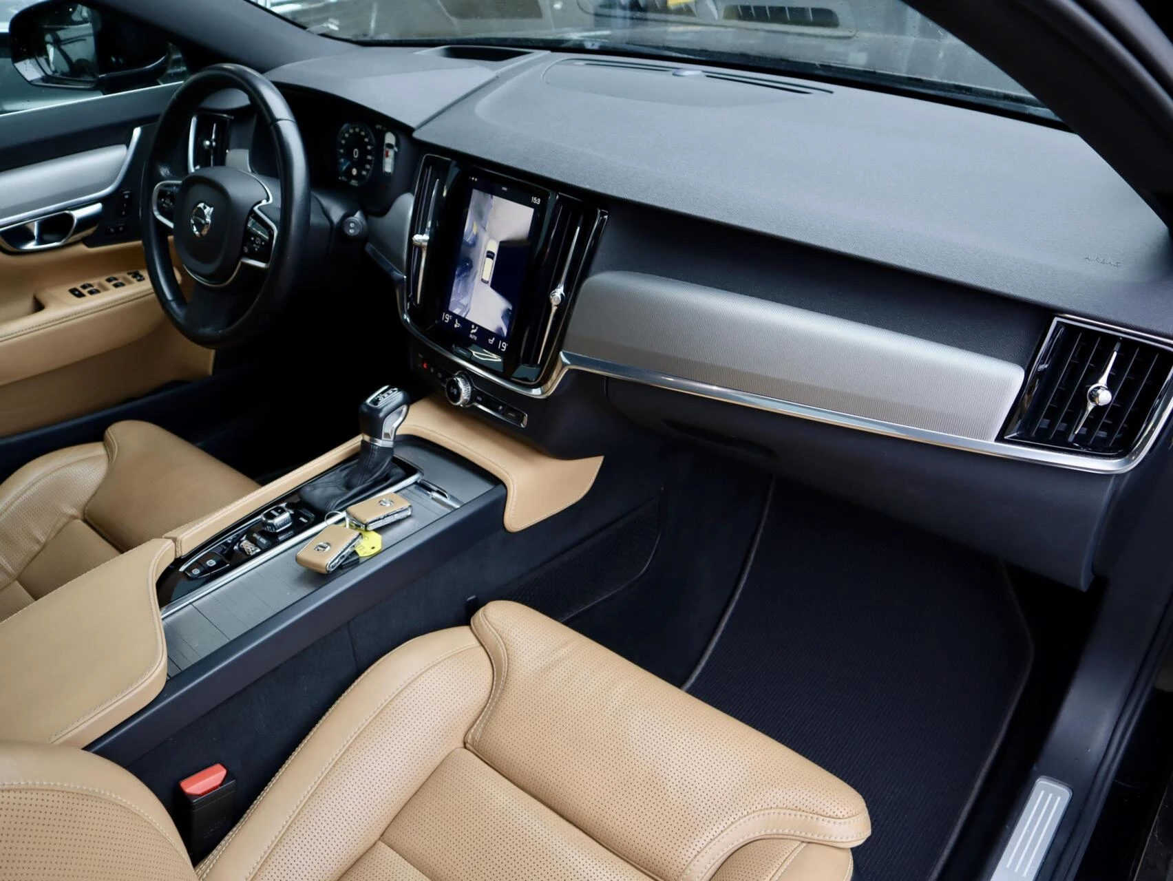 Hoofdafbeelding Volvo V90