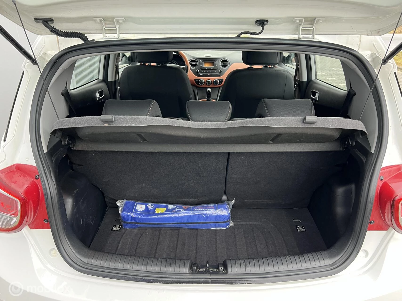 Hoofdafbeelding Hyundai i10