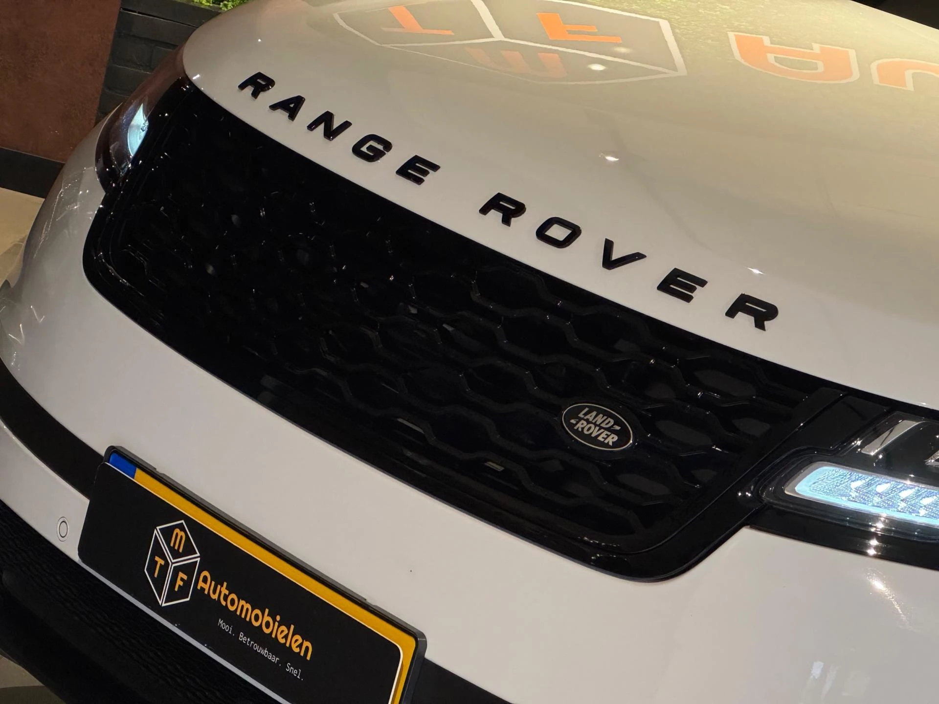 Hoofdafbeelding Land Rover Range Rover Velar