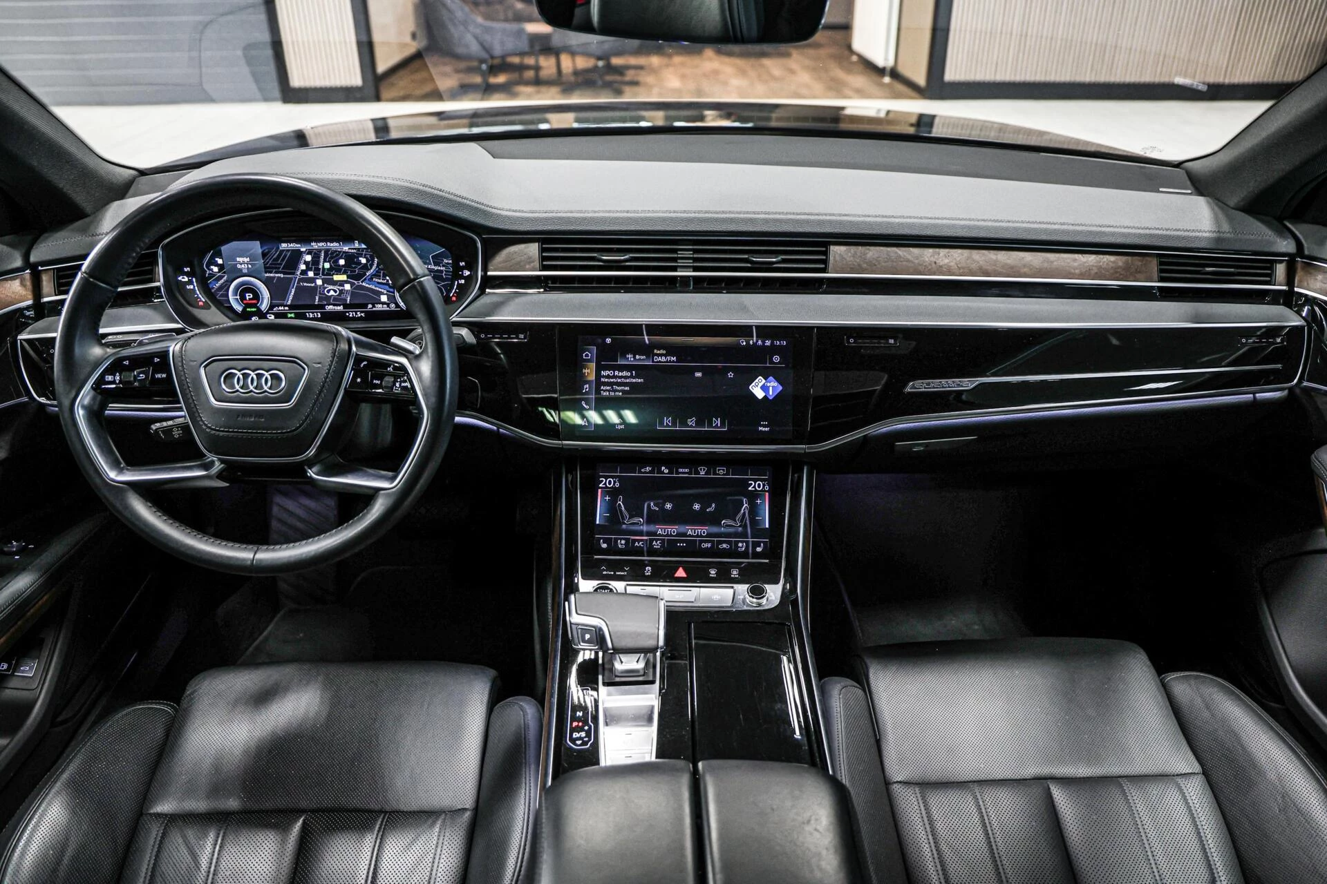 Hoofdafbeelding Audi A8