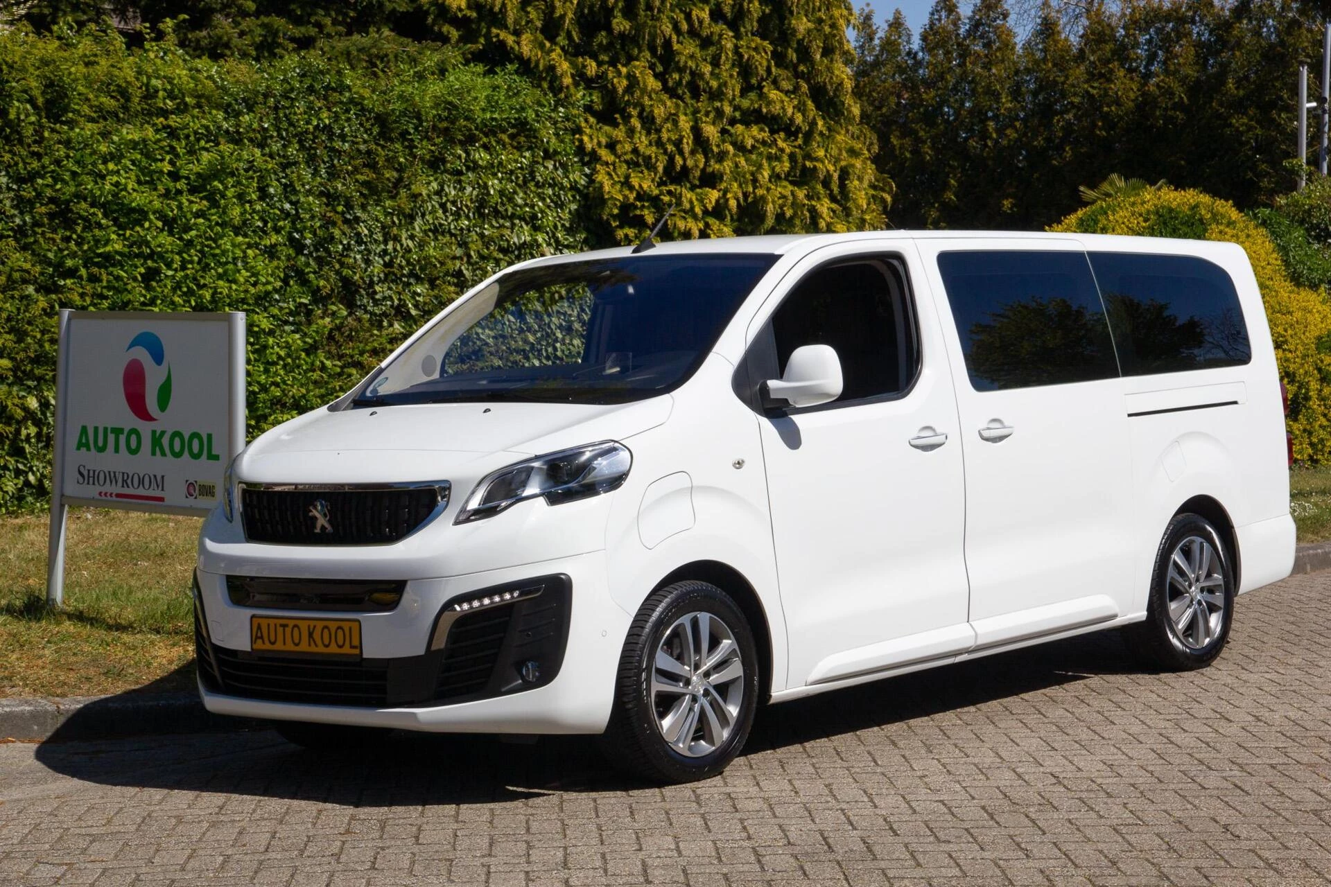 Hoofdafbeelding Peugeot e-Traveller