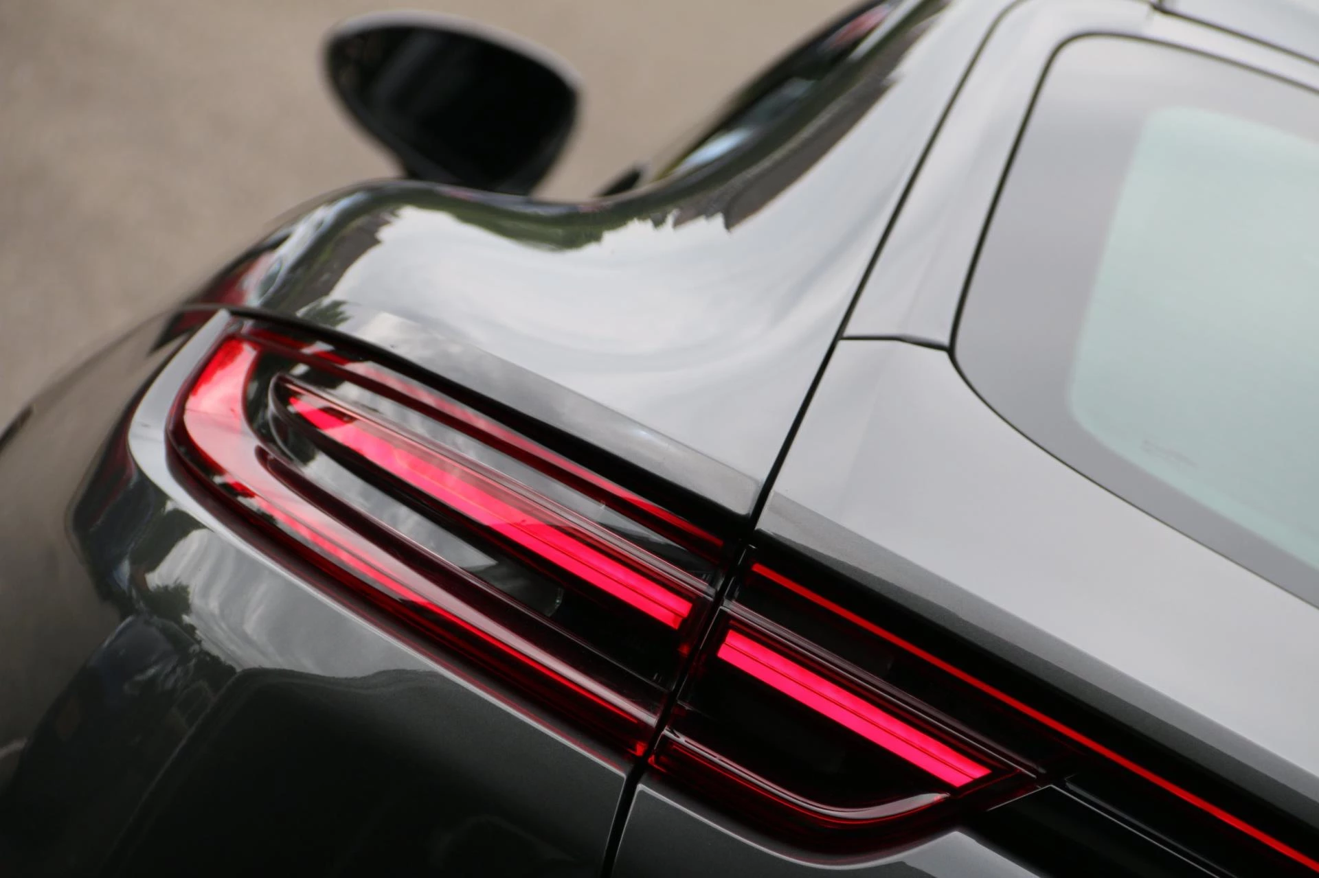 Hoofdafbeelding Porsche Panamera