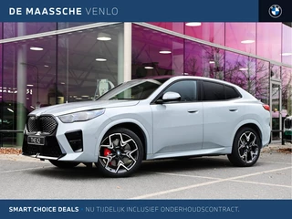 BMW iX2 eDrive20 M Sport / Panoramadak / Trekhaak / M Sportstoelen / Head-Up / Adaptieve LED / Parking Assistant Plus / M Adaptief onderstel