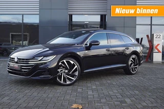 Hoofdafbeelding Volkswagen Arteon Volkswagen Arteon Shooting Brake 2.0 TSI DSG R-Line /Panodak/IQ Led/ Trekhaak wegklb.