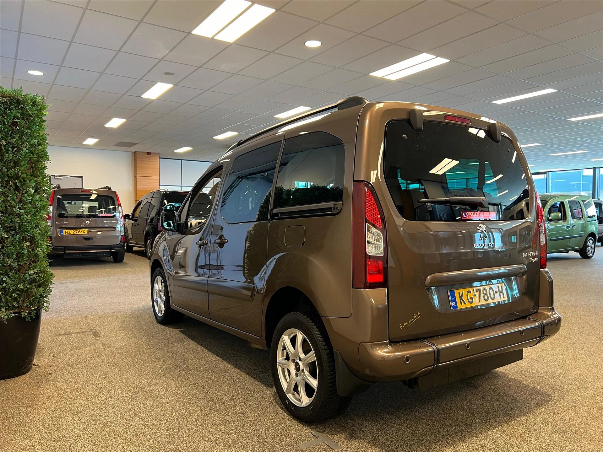 Hoofdafbeelding Peugeot Partner