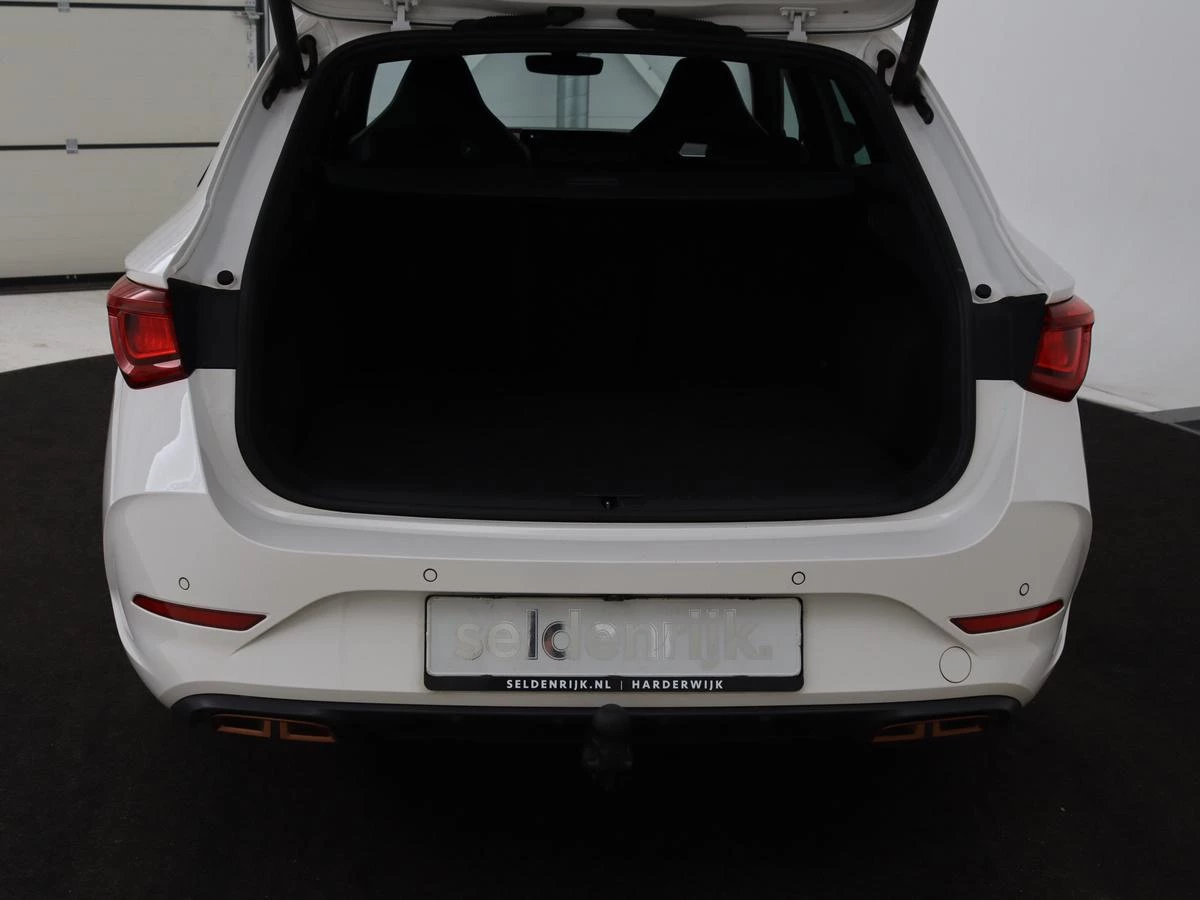 Hoofdafbeelding CUPRA Leon