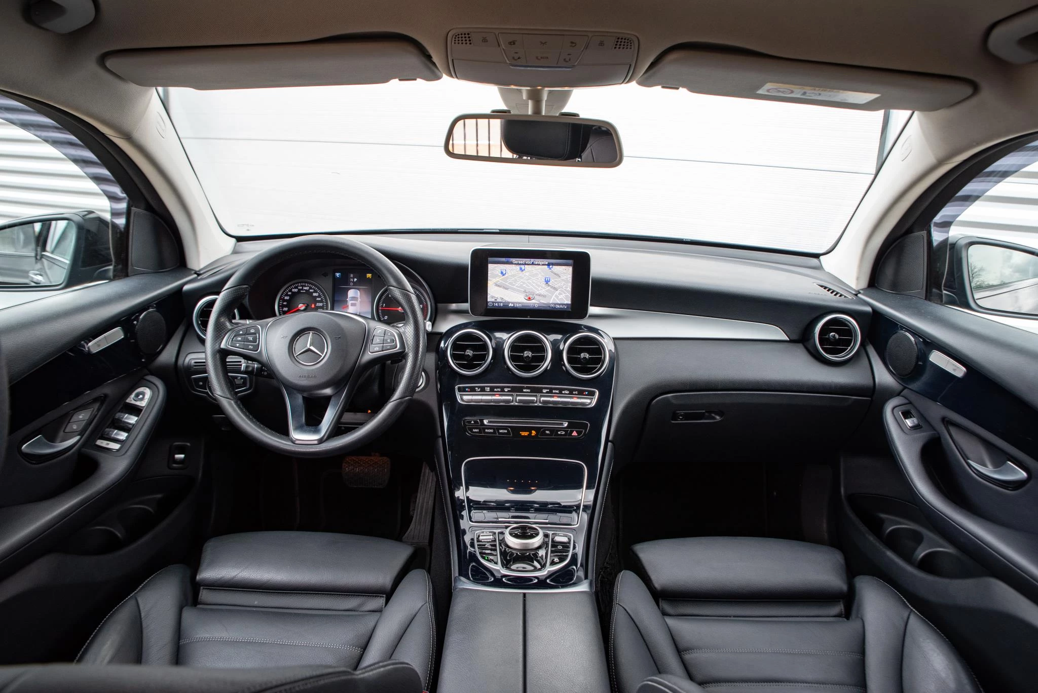 Hoofdafbeelding Mercedes-Benz GLC