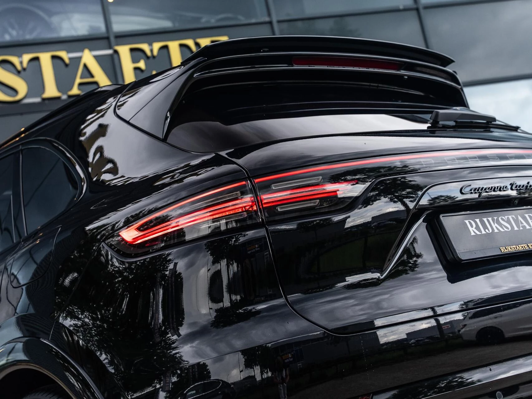 Hoofdafbeelding Porsche Cayenne