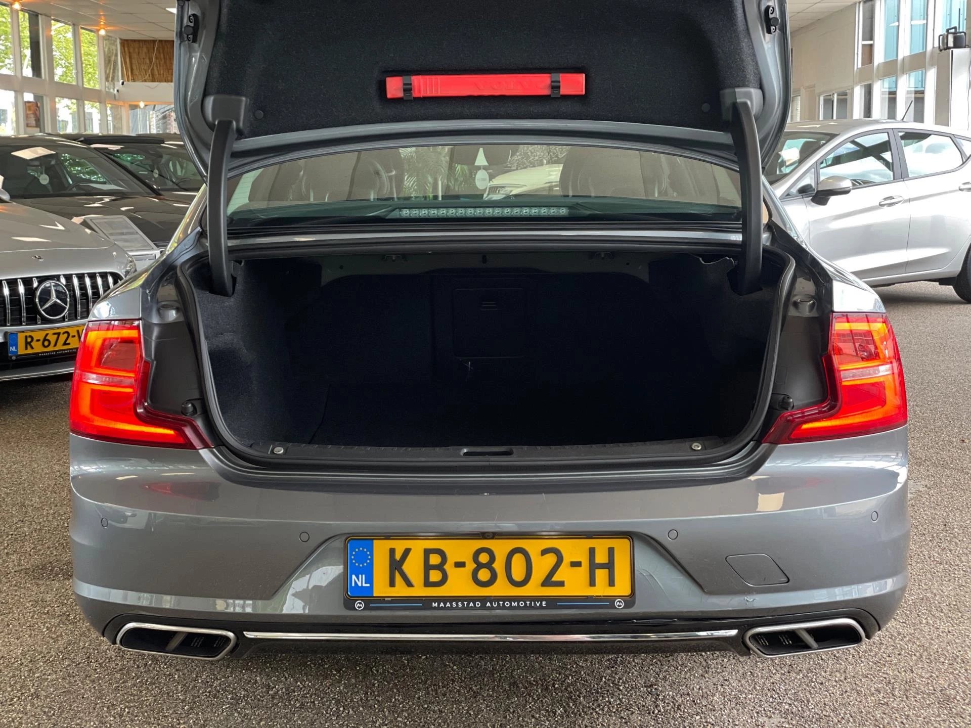 Hoofdafbeelding Volvo S90