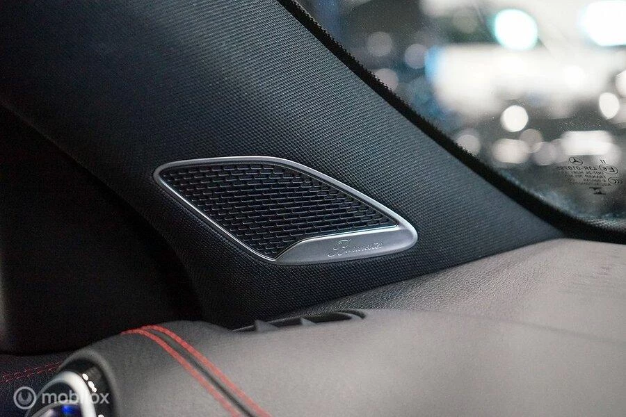 Hoofdafbeelding Mercedes-Benz EQB