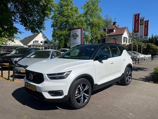 Volvo XC40 2.0 T4 R-DESIGN 190PK AUTOMAAT / NAVI / ADAP. CRUISE / CAMERA