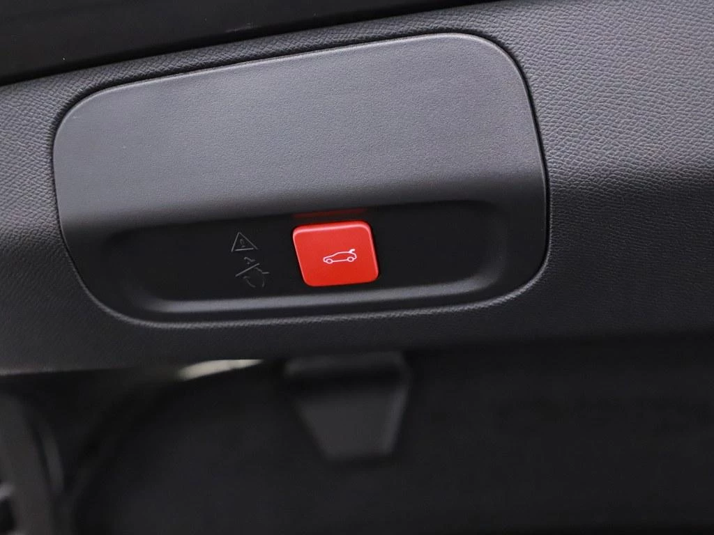 Hoofdafbeelding Peugeot 408