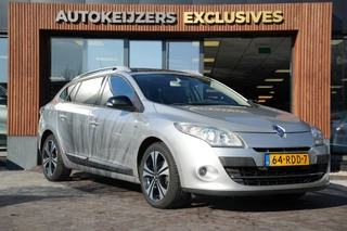 Renault Mégane Estate 1.4 TCe Bose Bose Pano Parkeersensoren voor+achter Mistlampen Airco Leder/Stof Cruise Control Navi