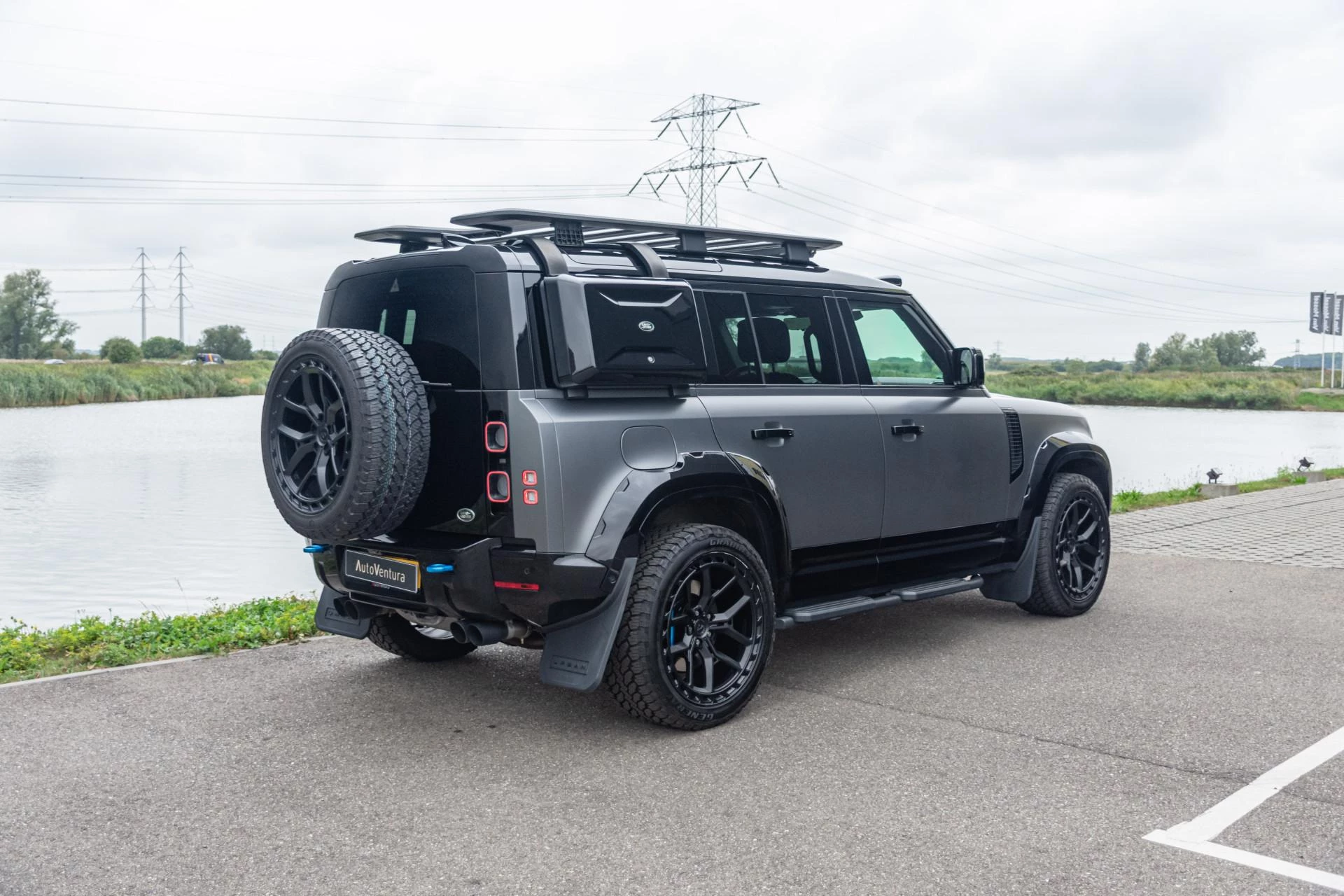Hoofdafbeelding Land Rover Defender
