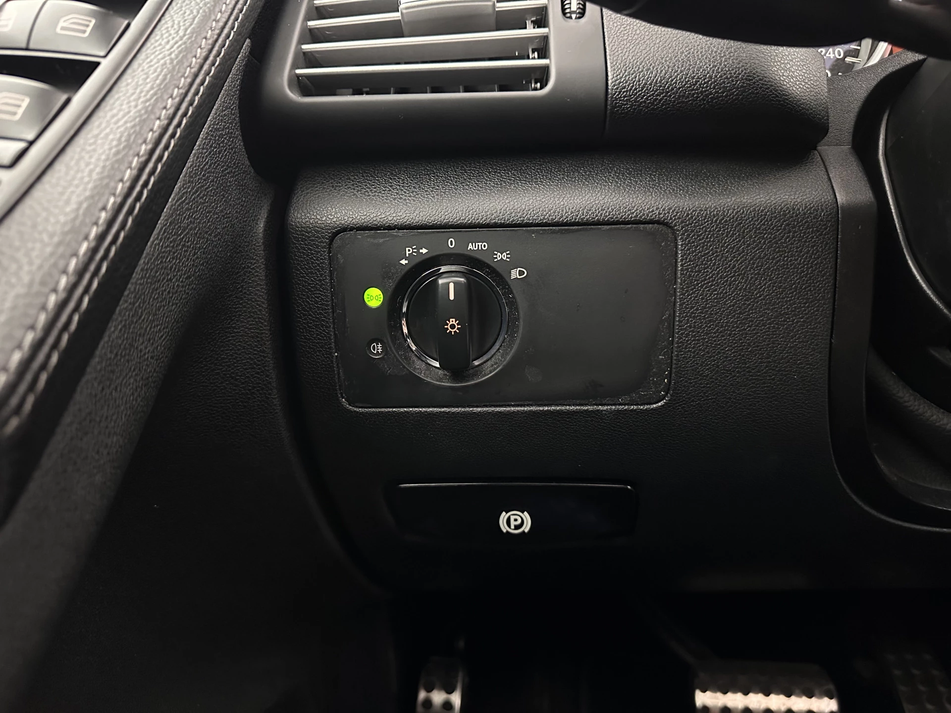 Hoofdafbeelding Mercedes-Benz R-Klasse