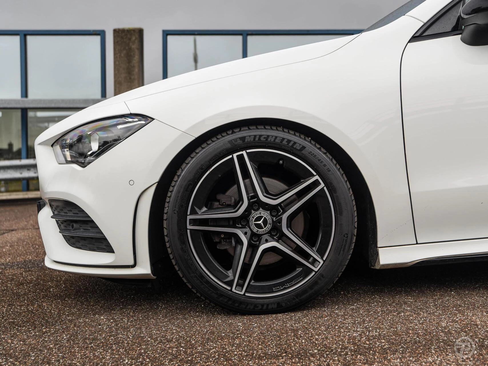 Hoofdafbeelding Mercedes-Benz CLA