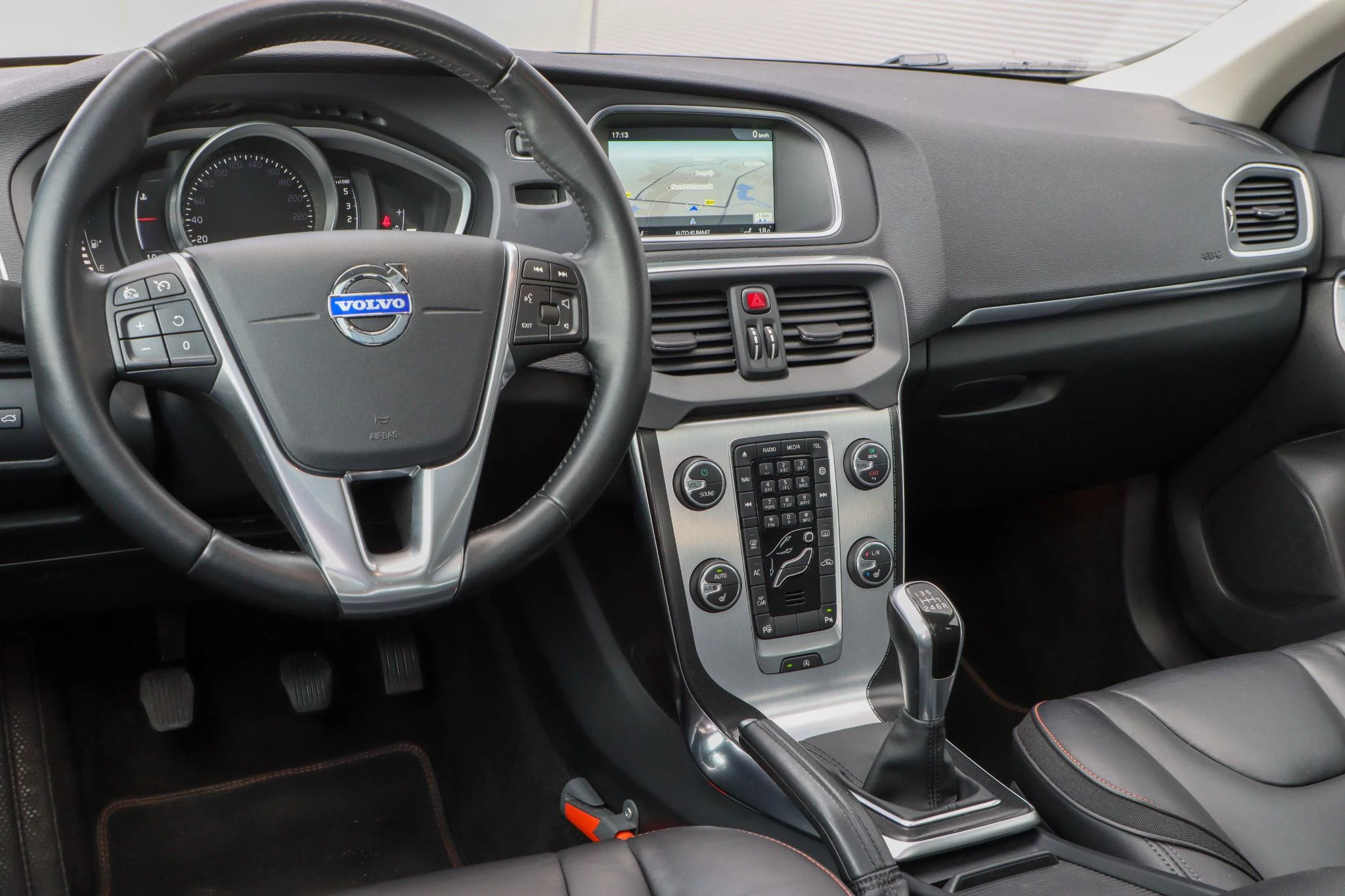 Hoofdafbeelding Volvo V40