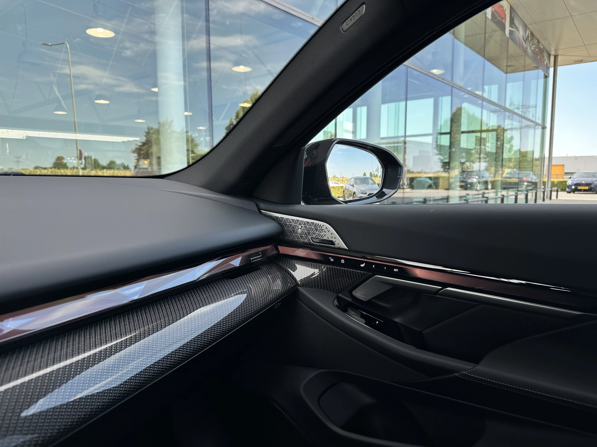 Hoofdafbeelding BMW i5