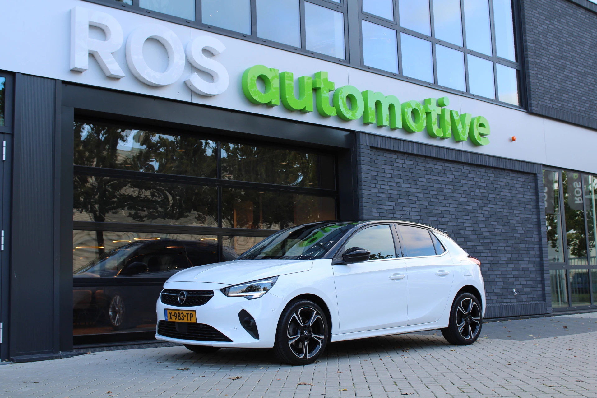 Hoofdafbeelding Opel Corsa