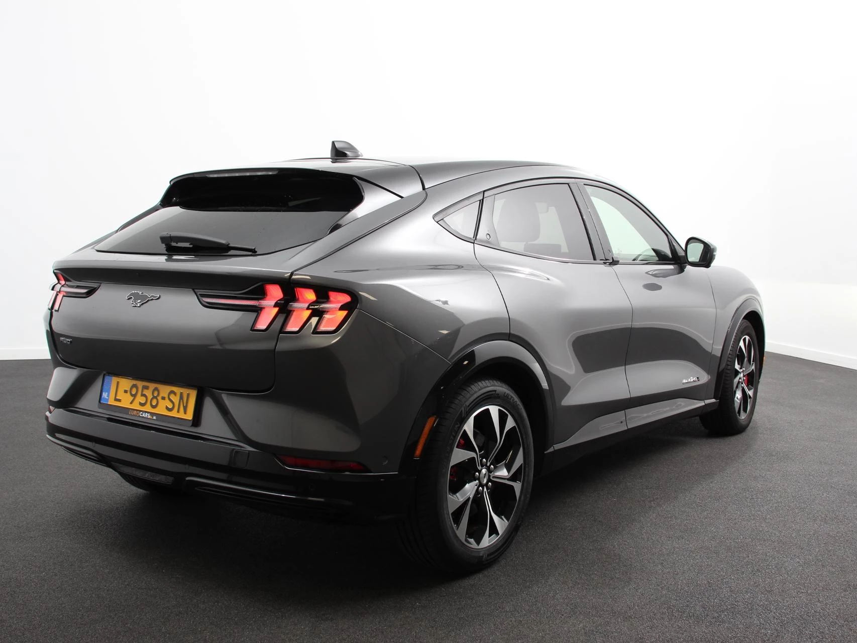 Hoofdafbeelding Ford Mustang Mach-E