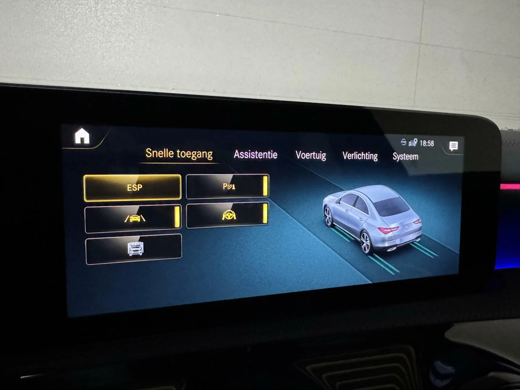Hoofdafbeelding Mercedes-Benz CLA