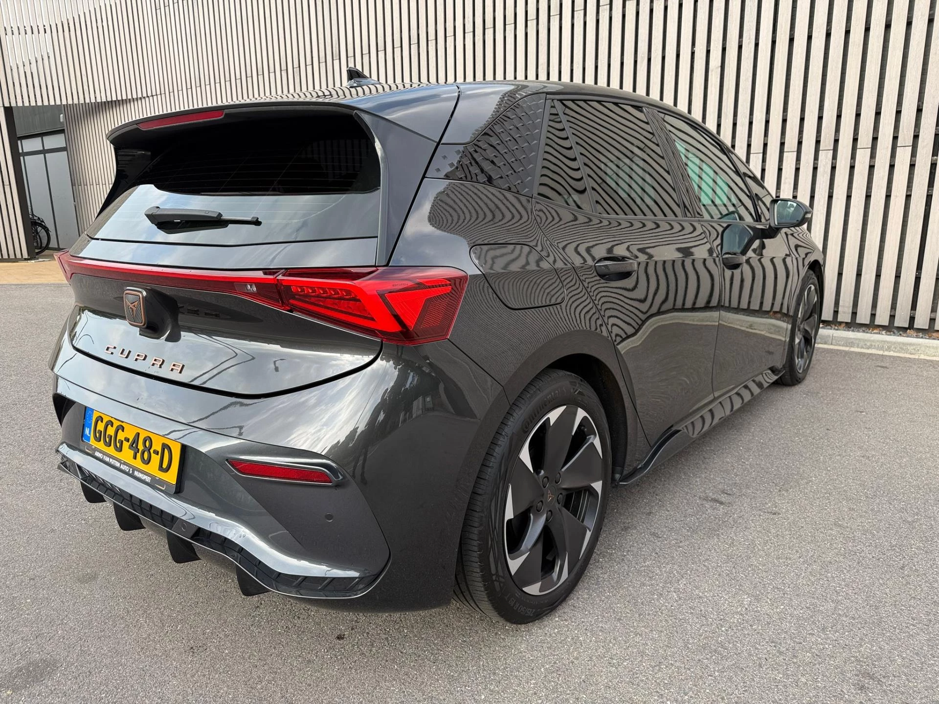 Hoofdafbeelding CUPRA Born