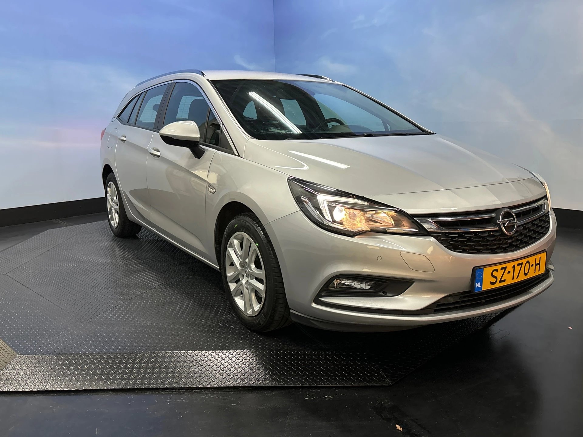 Hoofdafbeelding Opel Astra