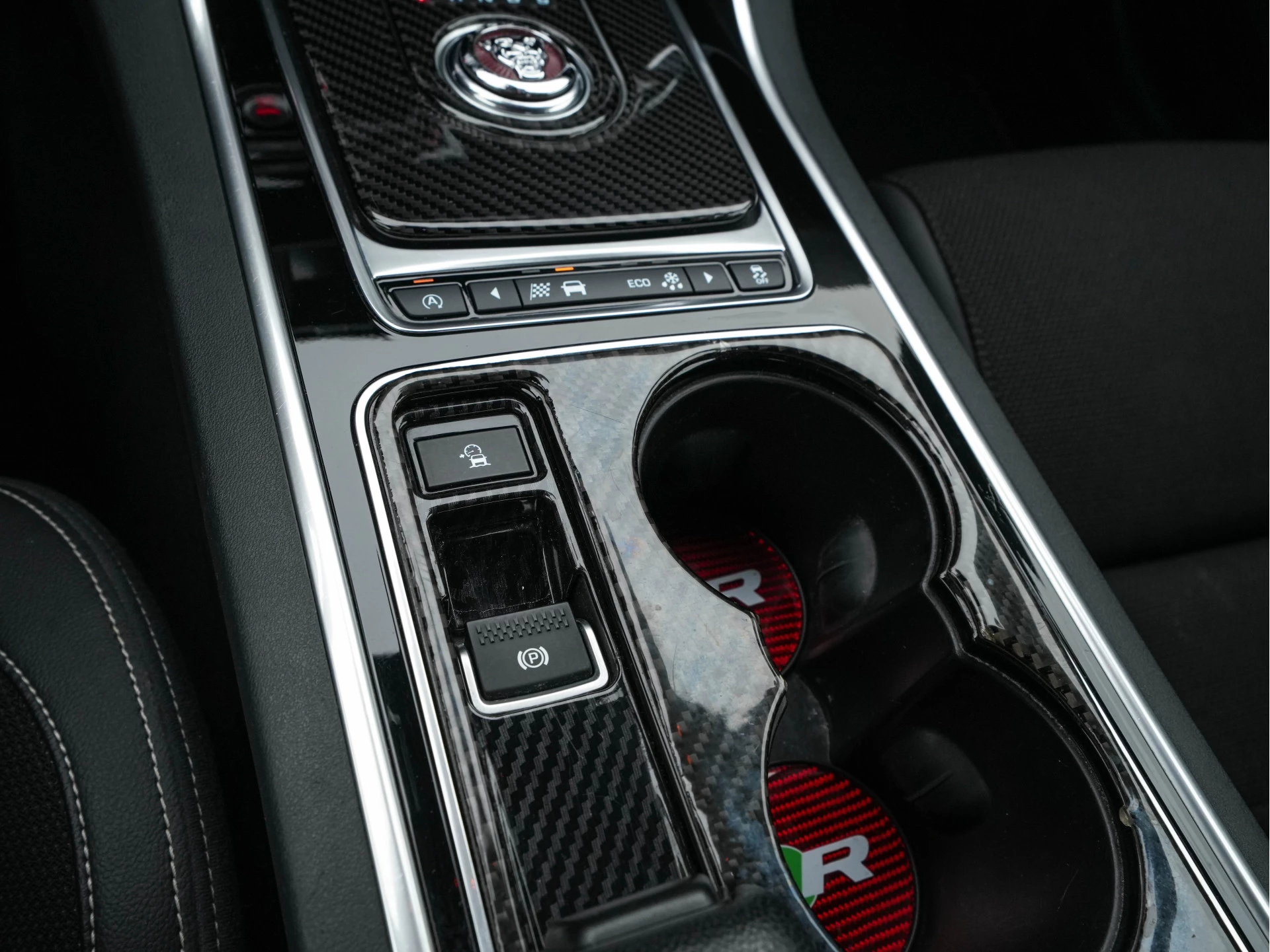 Hoofdafbeelding Jaguar XE
