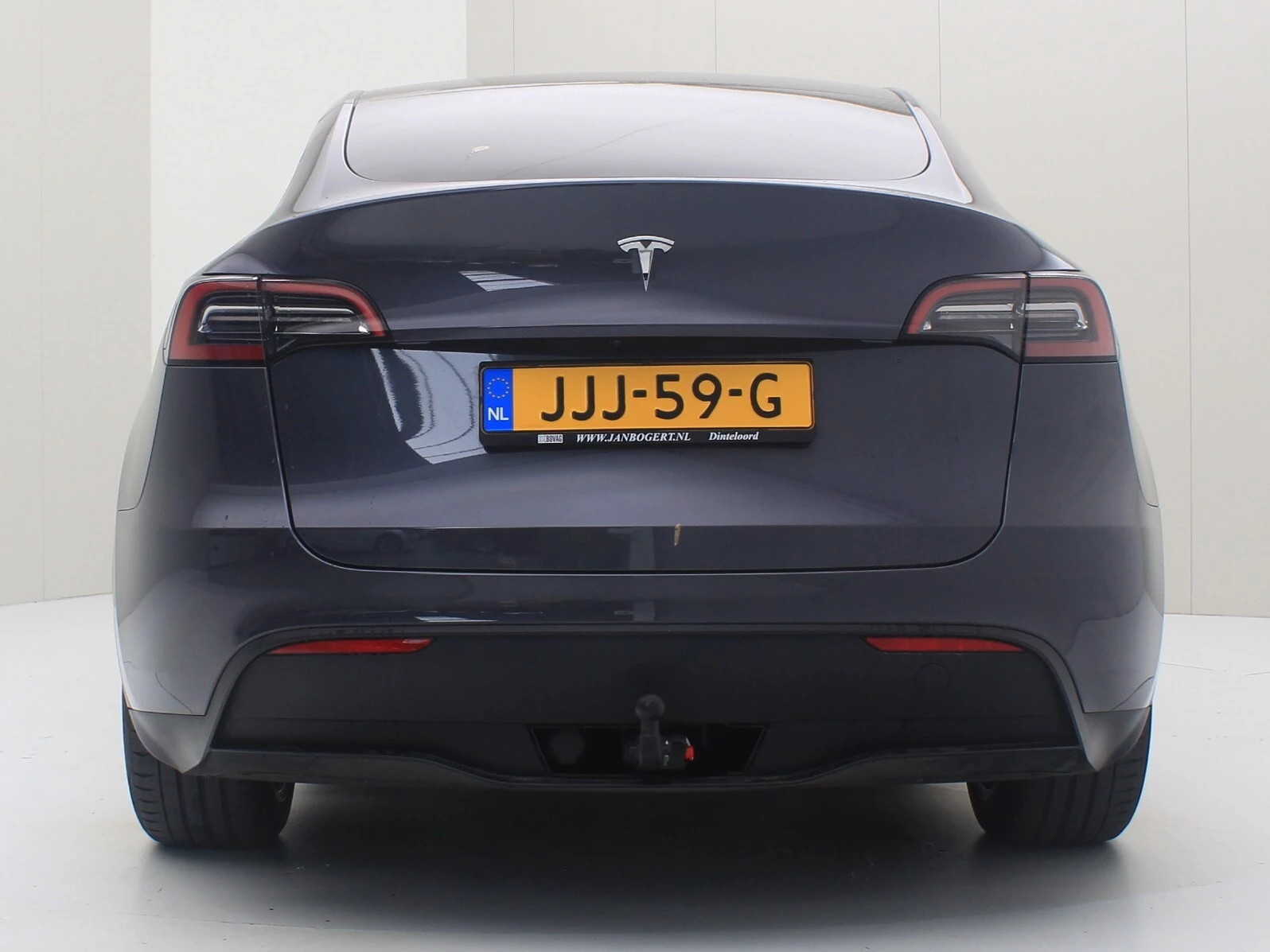 Hoofdafbeelding Tesla Model Y