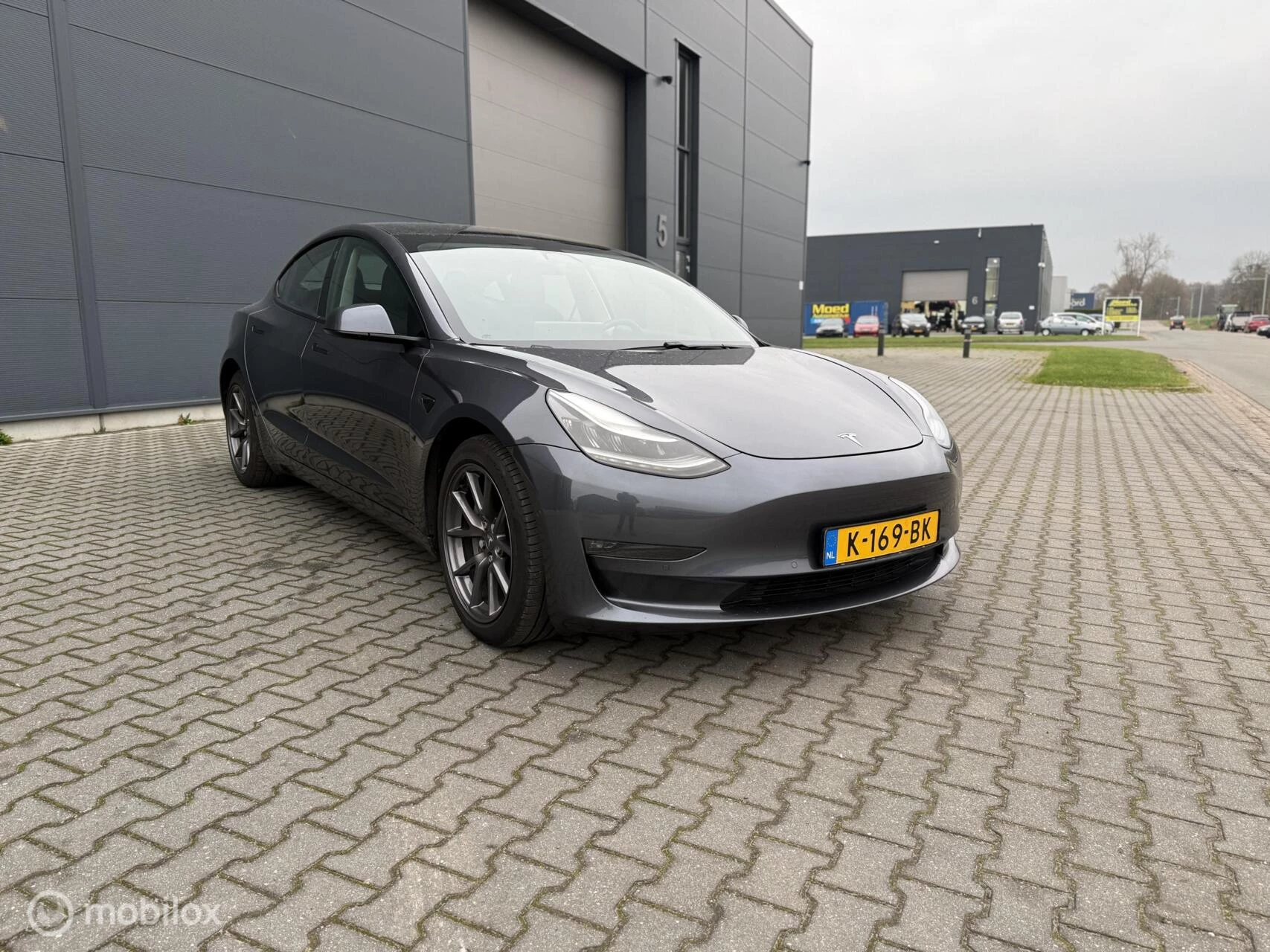 Hoofdafbeelding Tesla Model 3