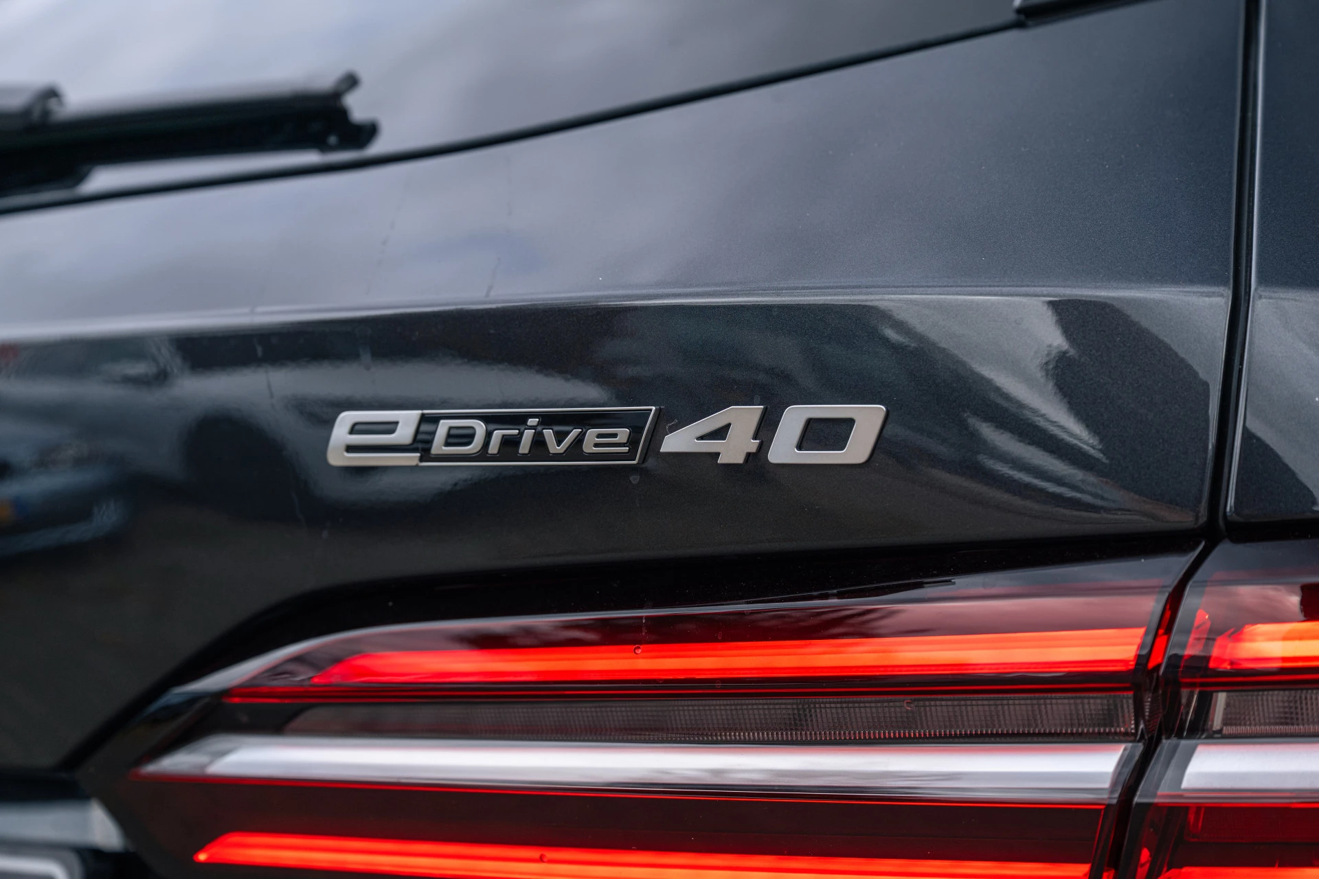 Hoofdafbeelding BMW i5