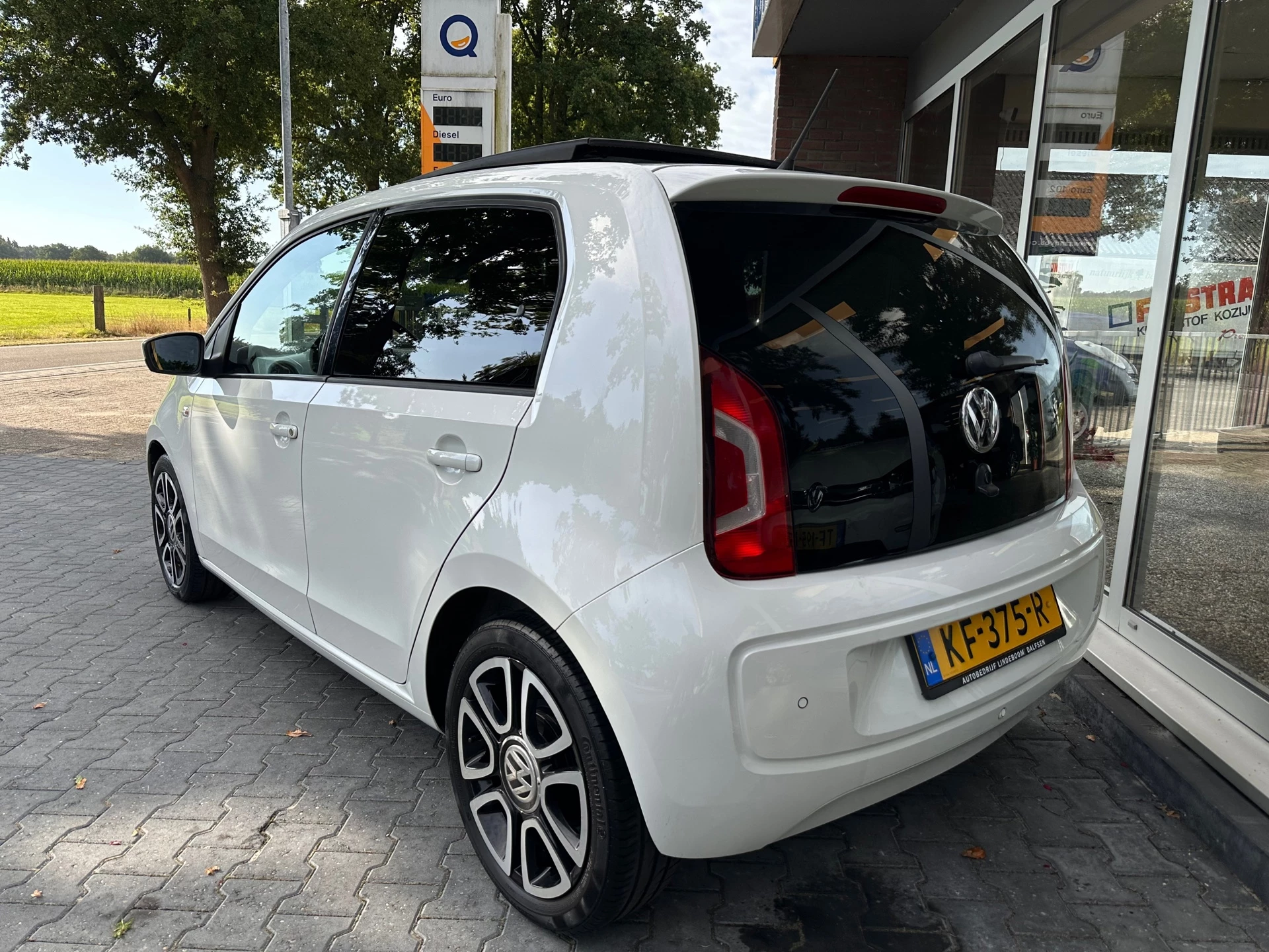 Hoofdafbeelding Volkswagen up!