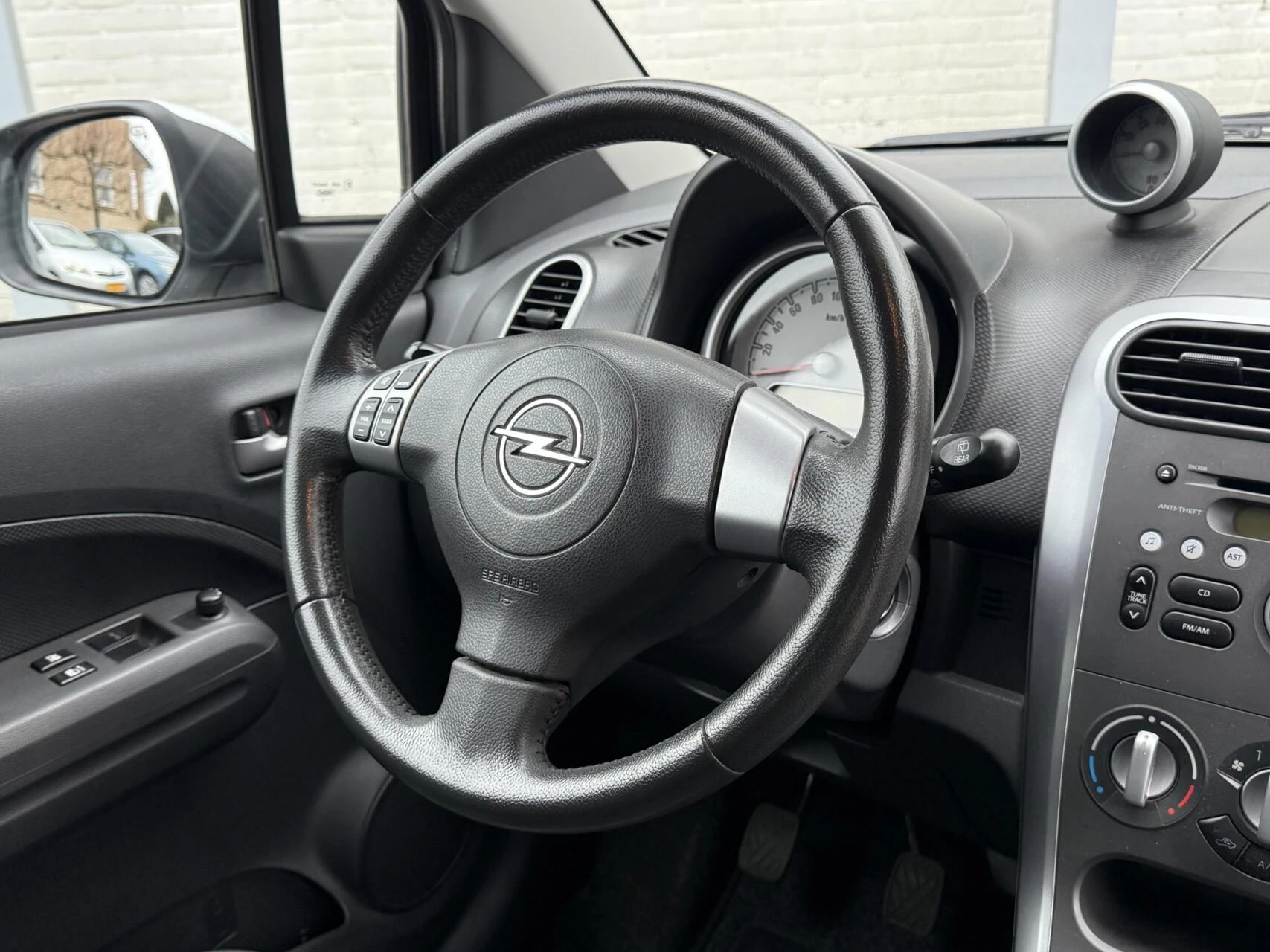 Hoofdafbeelding Opel Agila