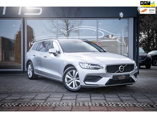 Volvo V60 2.0 B3 Momentum Business|Trekh|LED|Adaptive Cruise|Digital Dash|Apple Carplay|